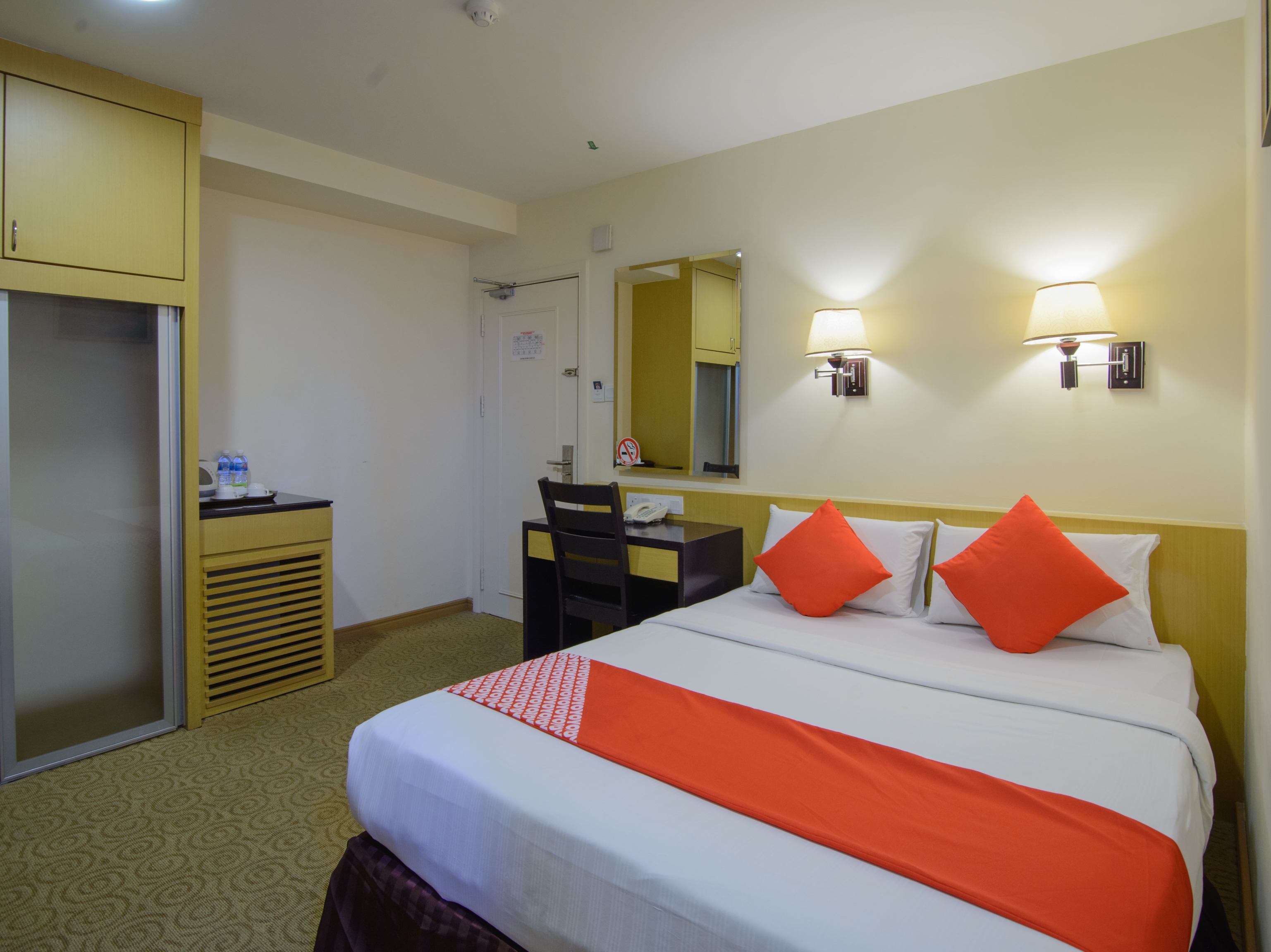 Grand Eastern Hotel By OYO Rooms