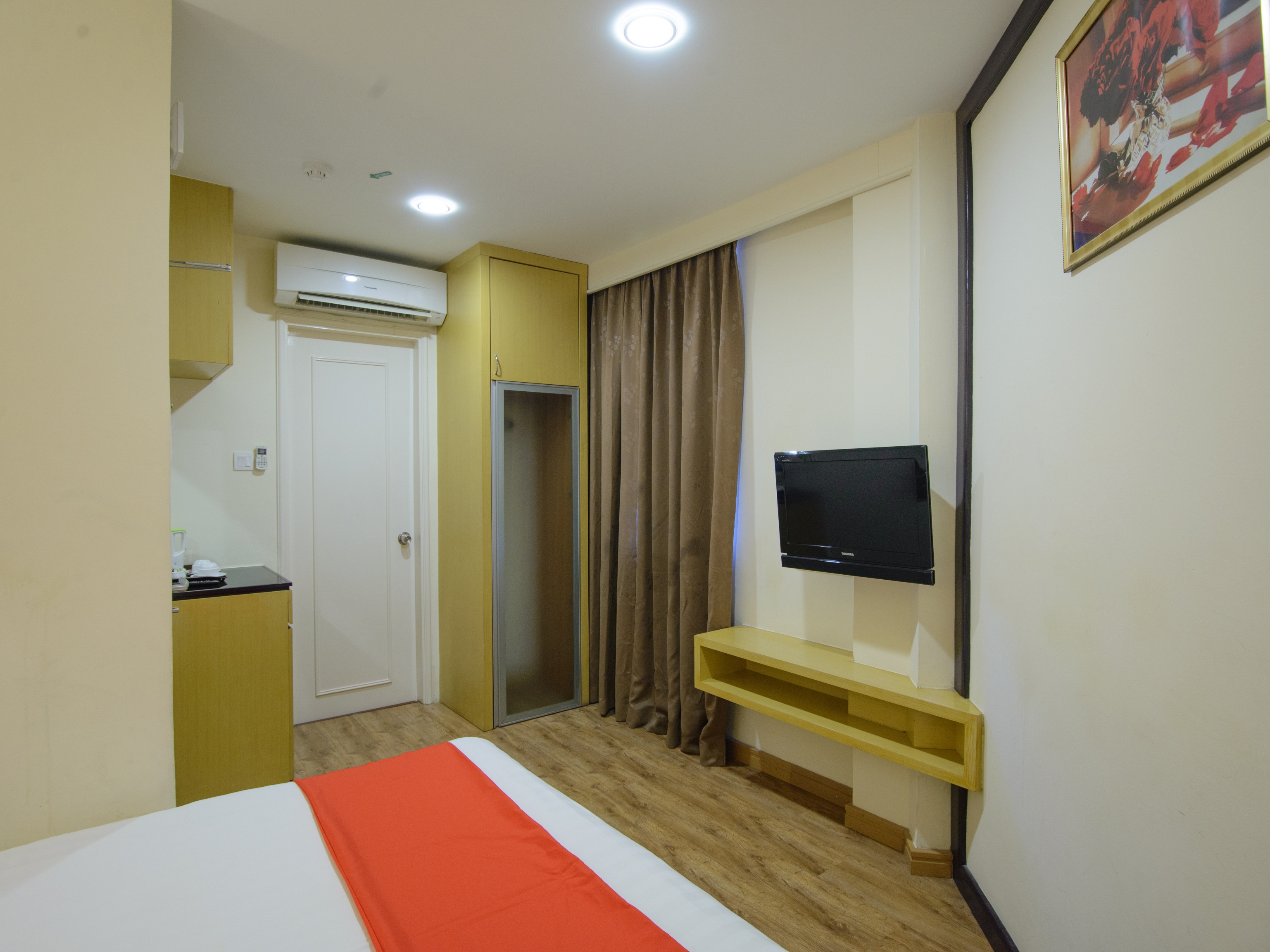 Grand Eastern Hotel By OYO Rooms