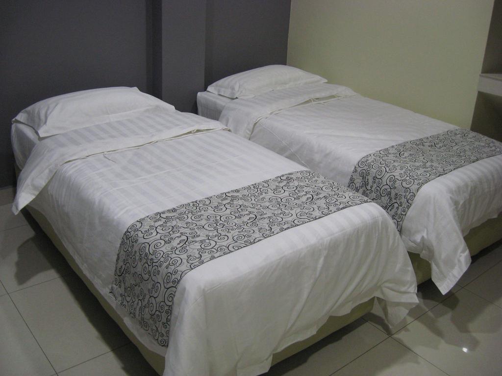 Hii-5 Hotel