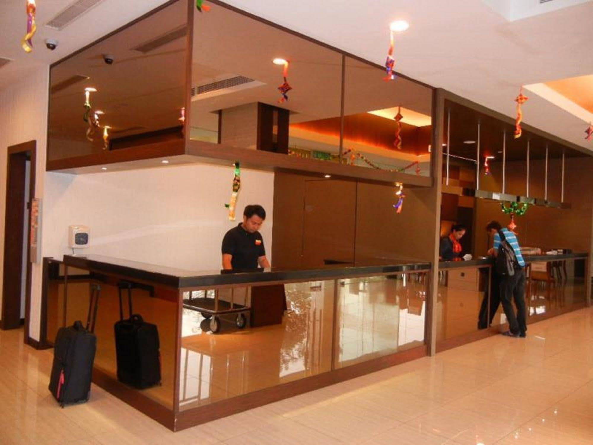 Hotel Capital