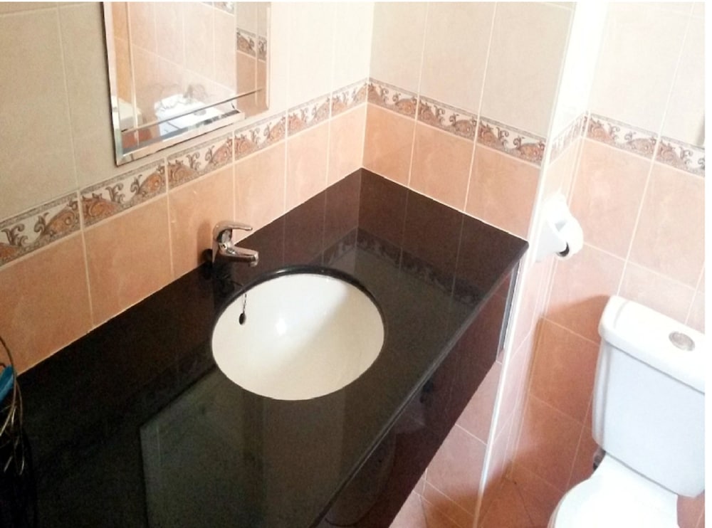 KK Suites Residence @ Marina Court