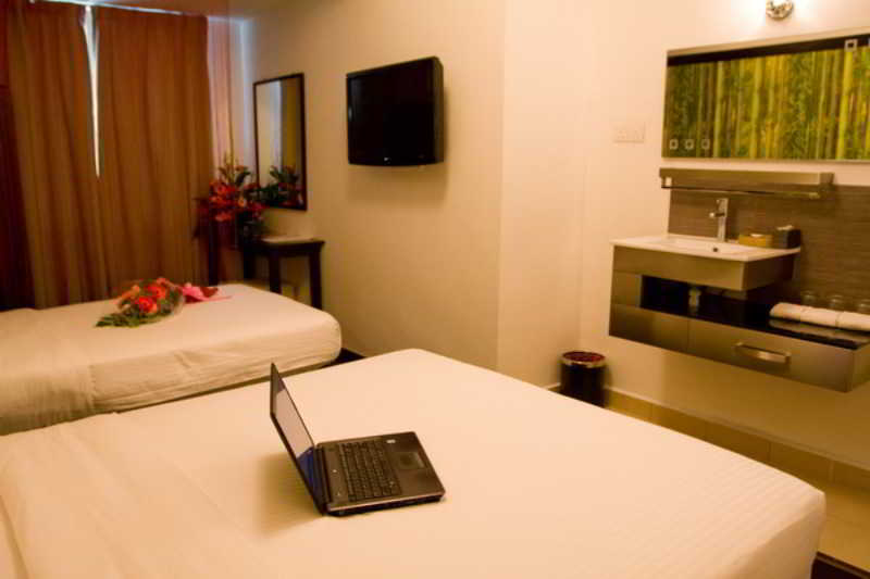 Le Hotel Kota Kinabalu