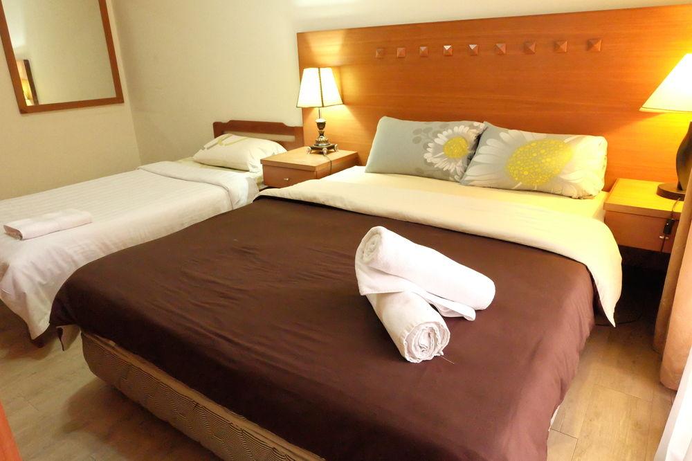 Marina Court Resort Condominium