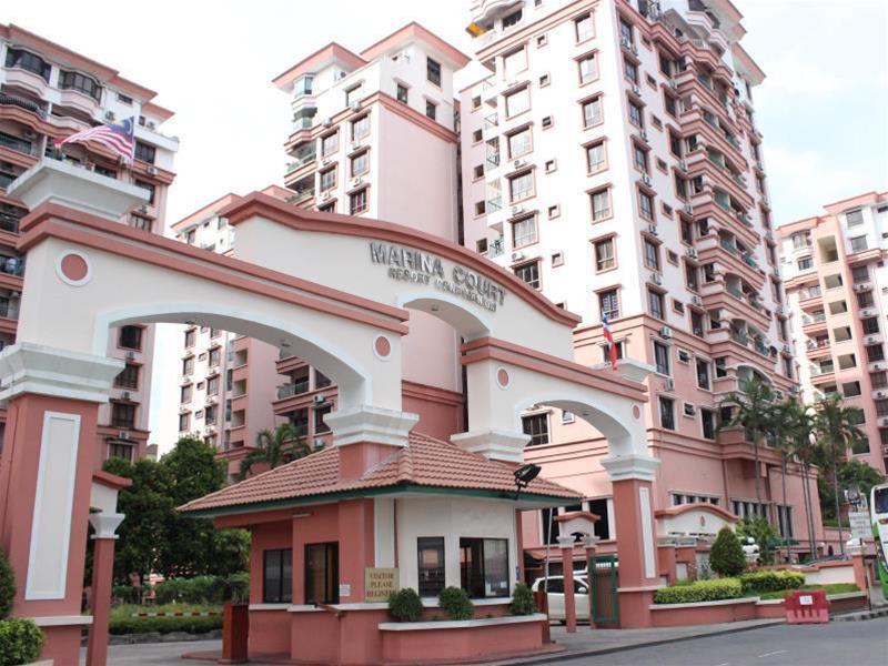Marina Court Resort Condominium