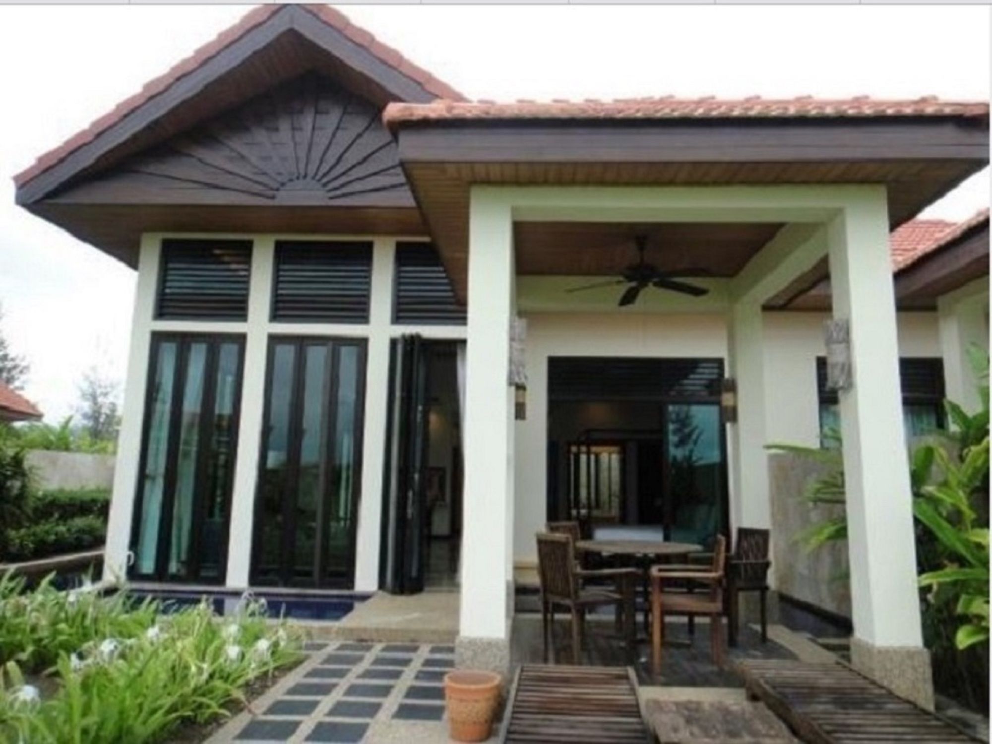 Nexus Residence Beach Villa 360