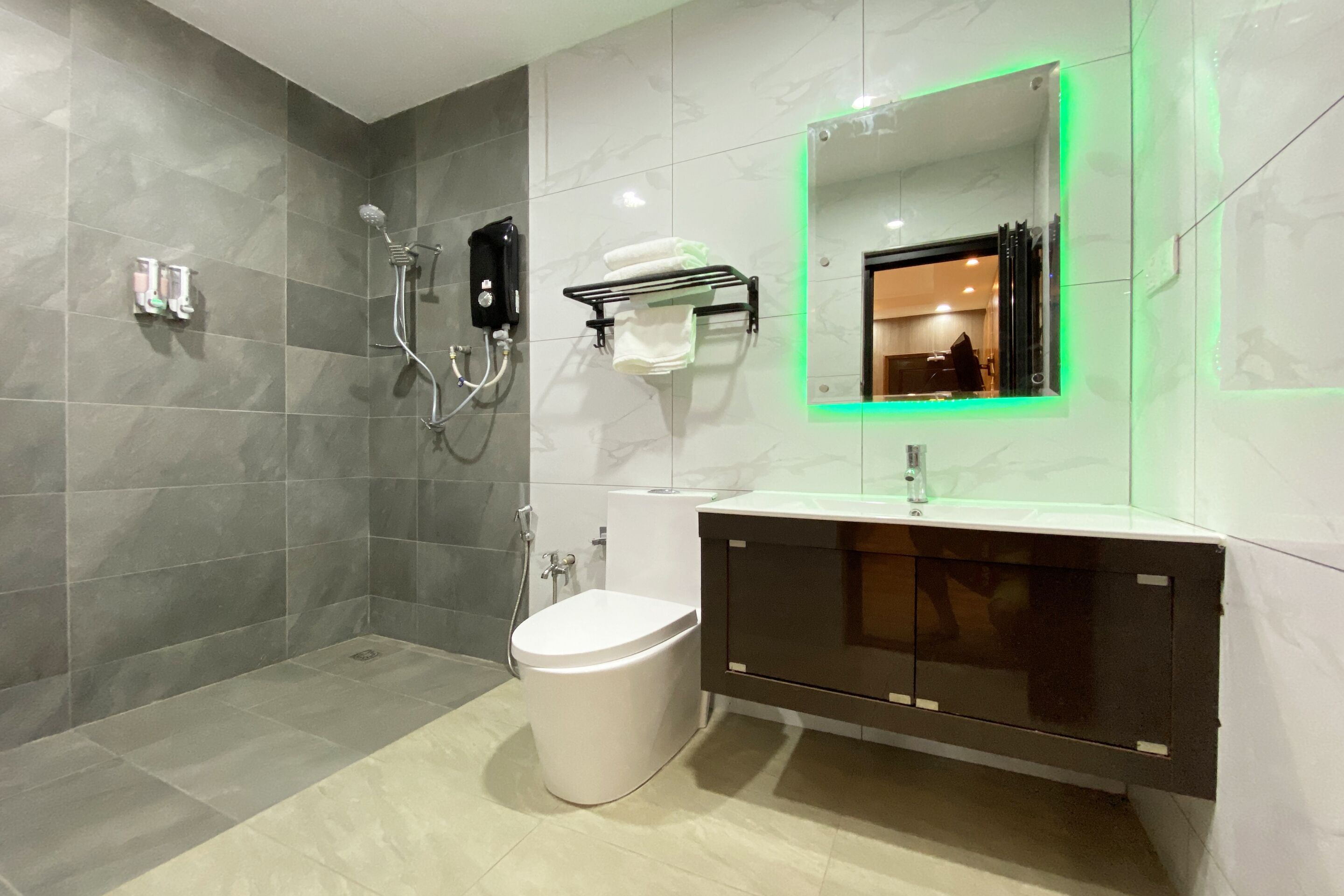 OYO 90262 Kota Kinabalu Homestay, Villa & Suite Boutique