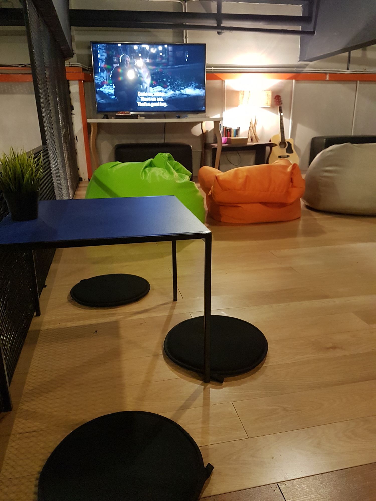 SKYPOD Hostel