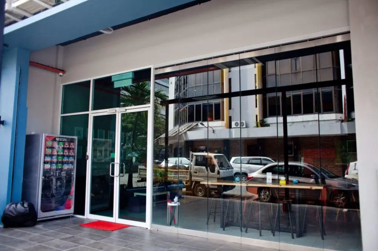 SKYPOD Hostel