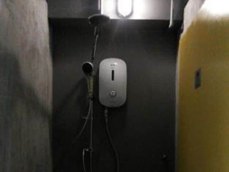 SKYPOD Hostel