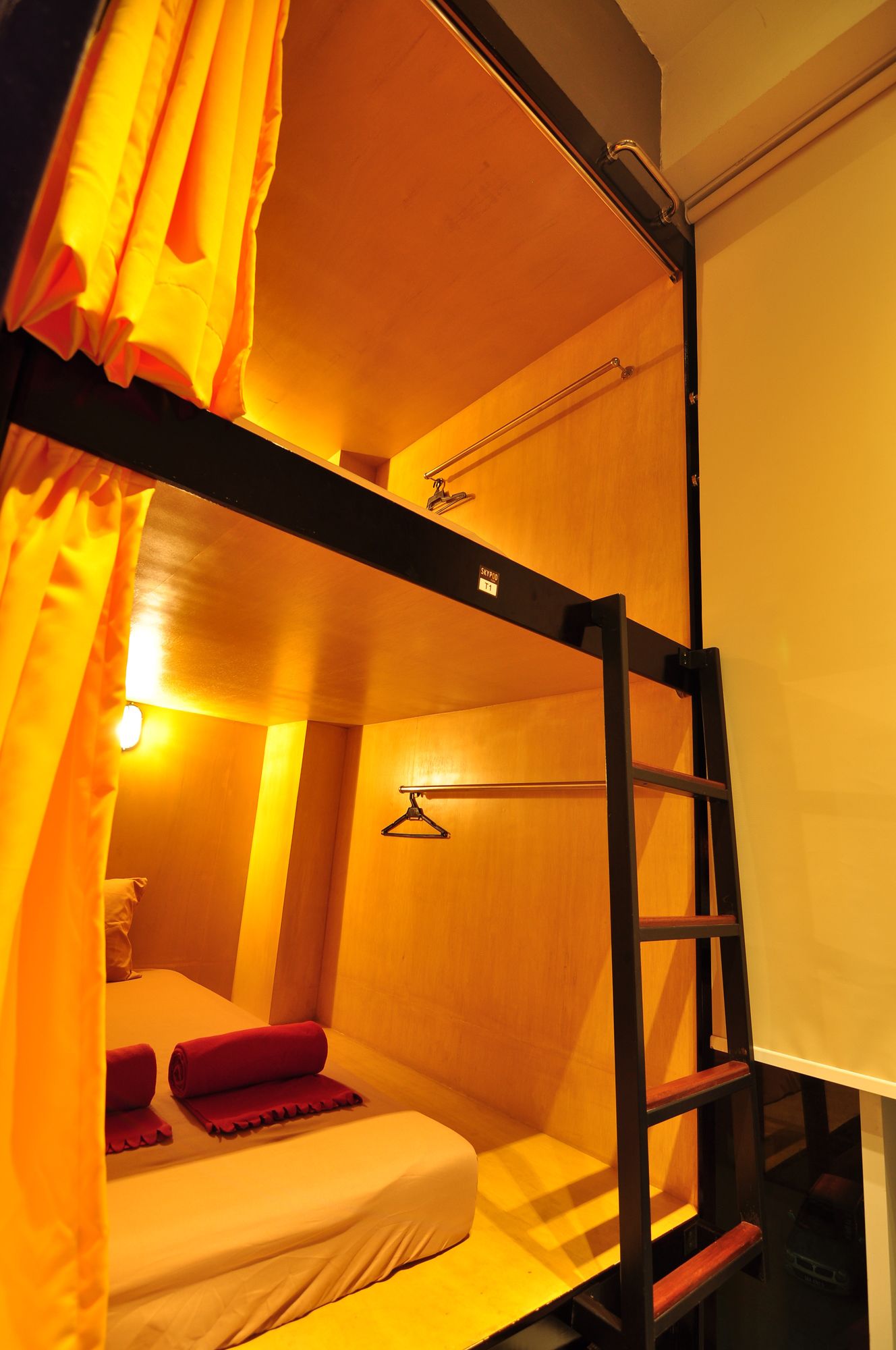 SKYPOD Hostel