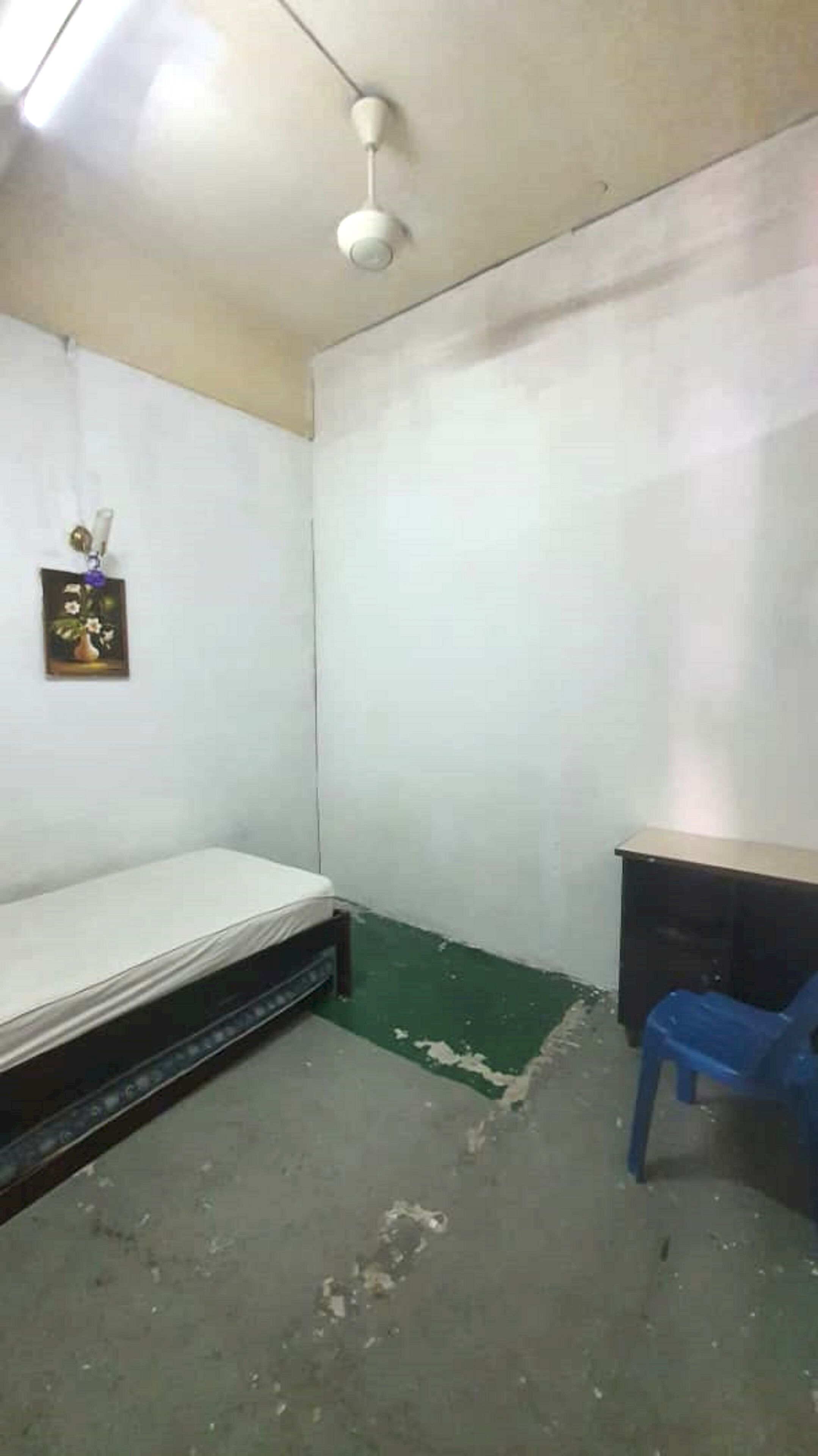 Spot On 90836 Penginapan Almera