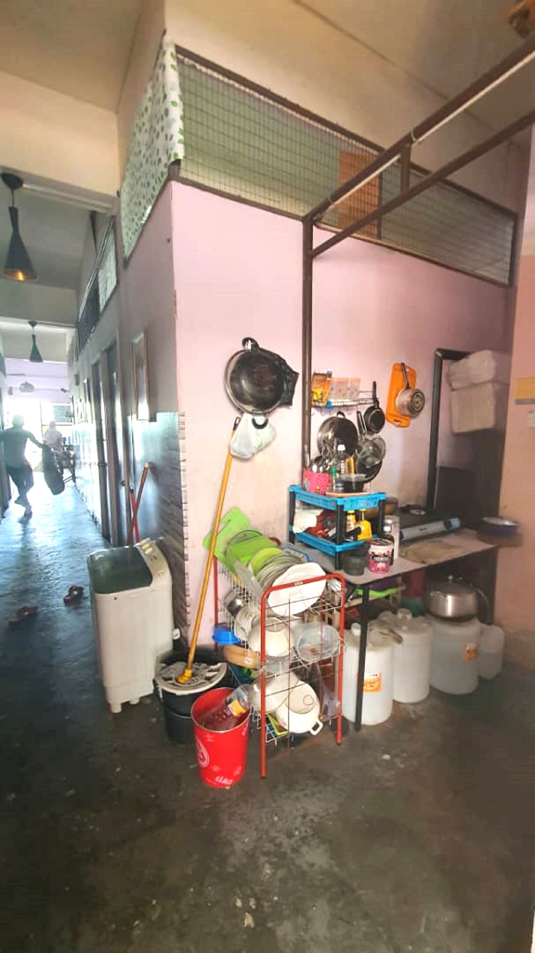 Spot On 90836 Penginapan Almera
