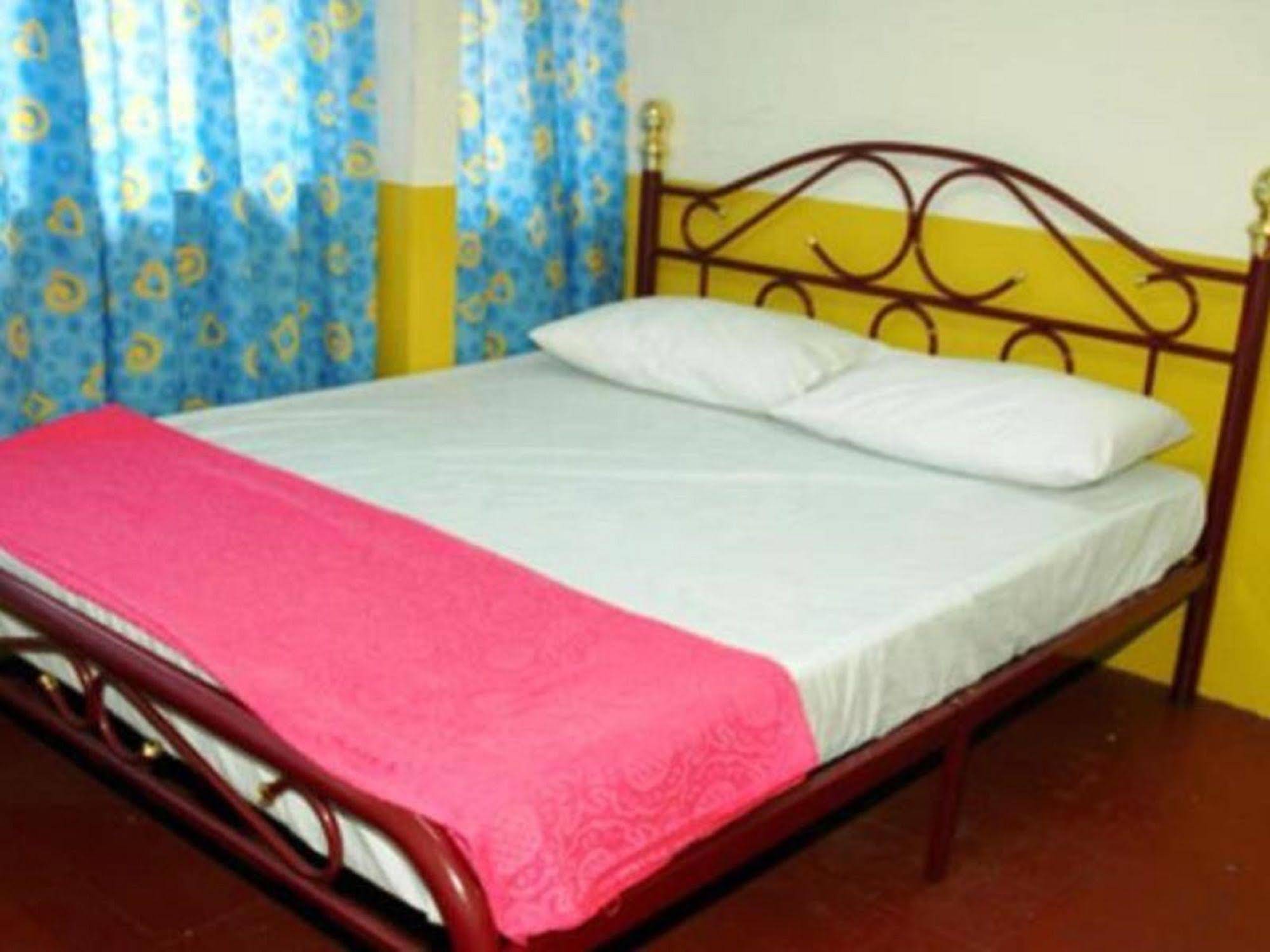 Stay In Lodge