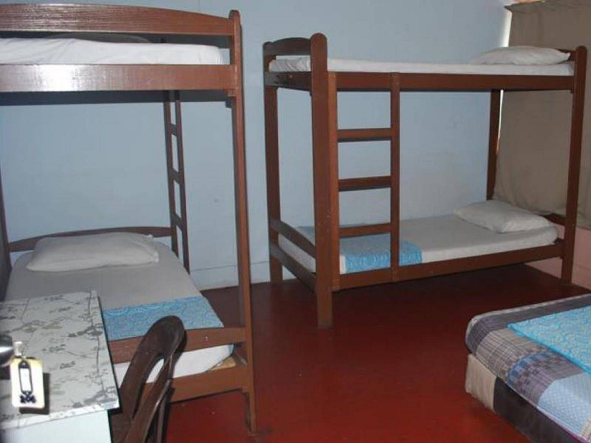 Stay In Lodge