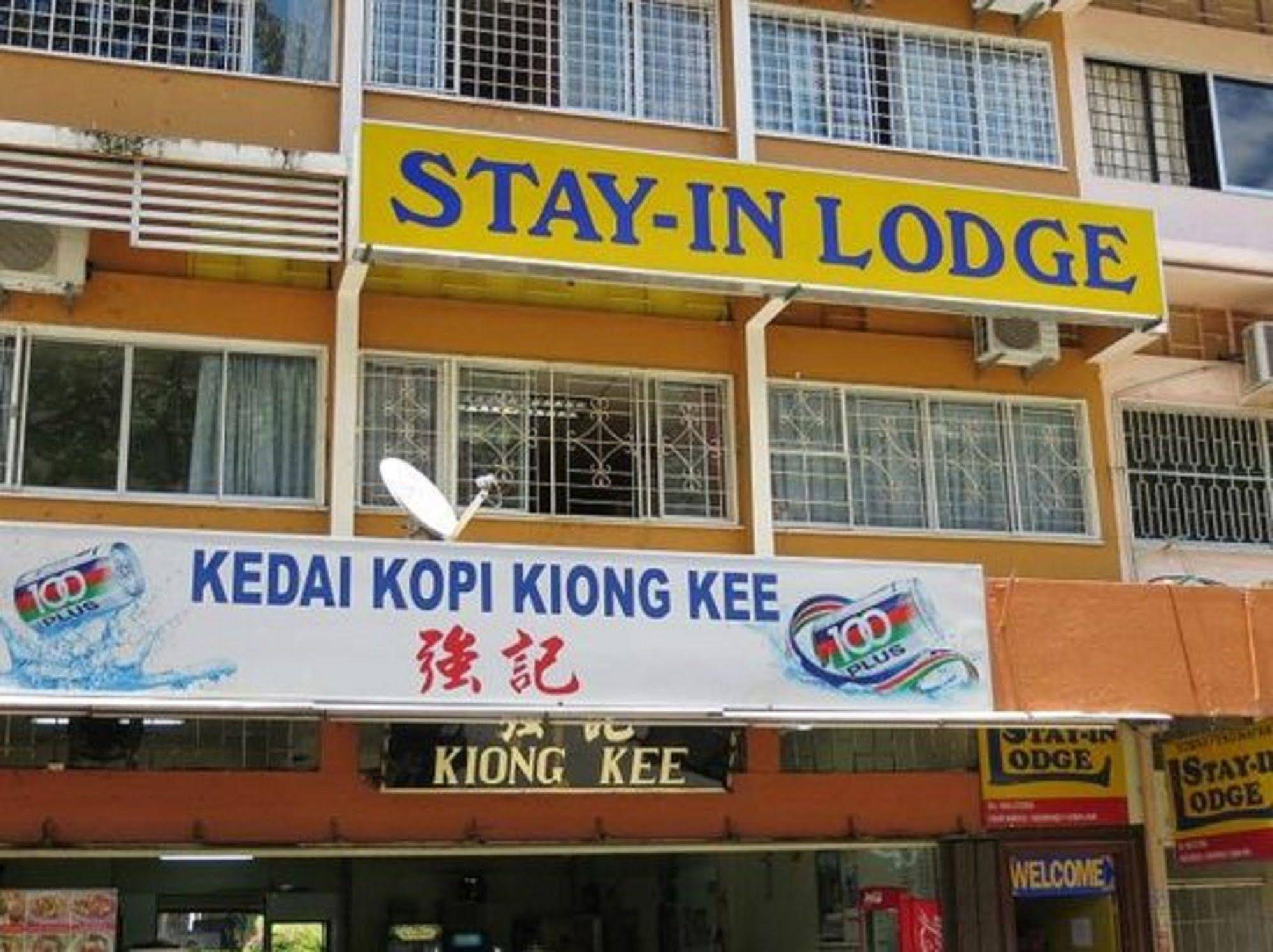Stay In Lodge