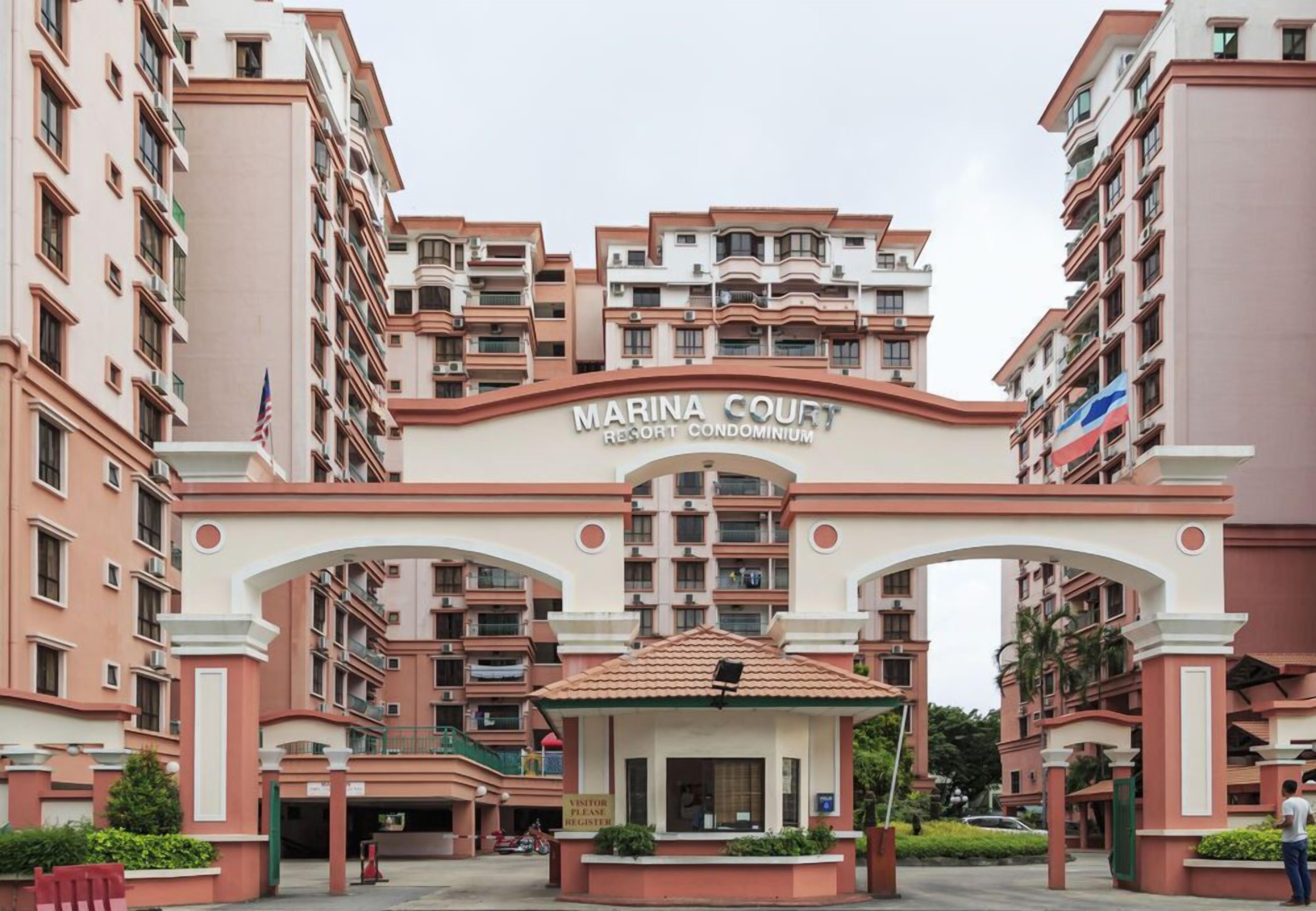Sunset & Seaview Vacation Condos @ Marina Court Resort Condo