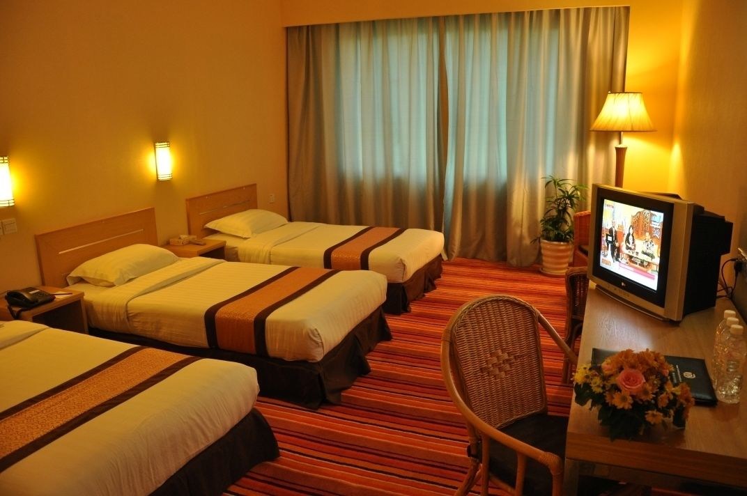 Tang Dynasty Park Hotel
