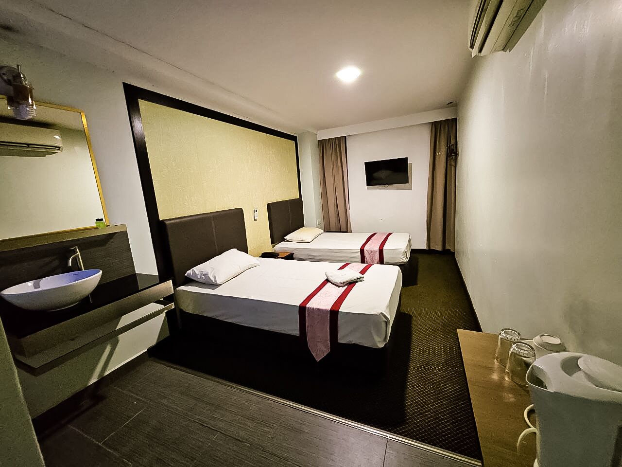 Warisan Hotel