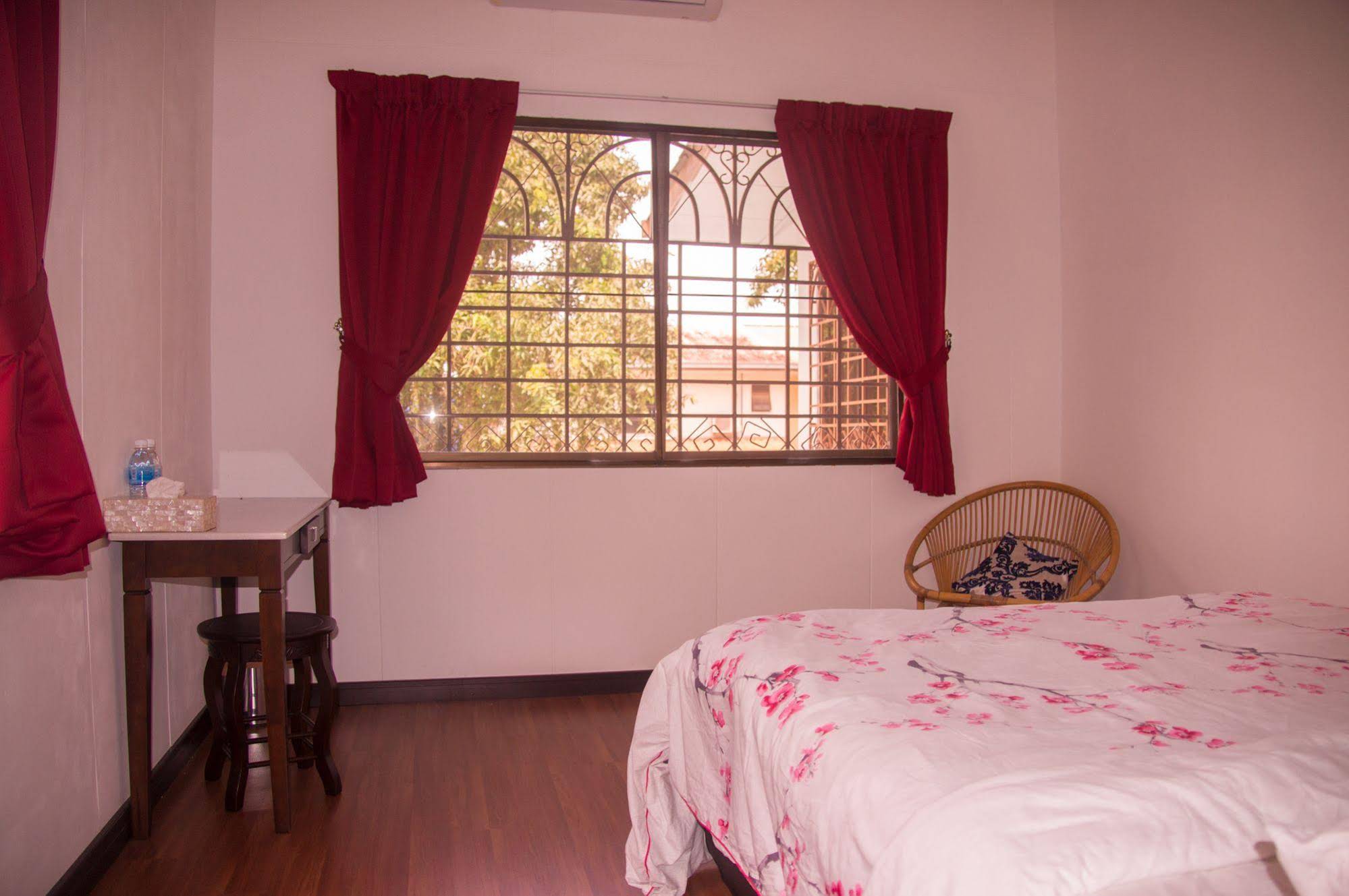Bike And Tours Bed & Breakfast