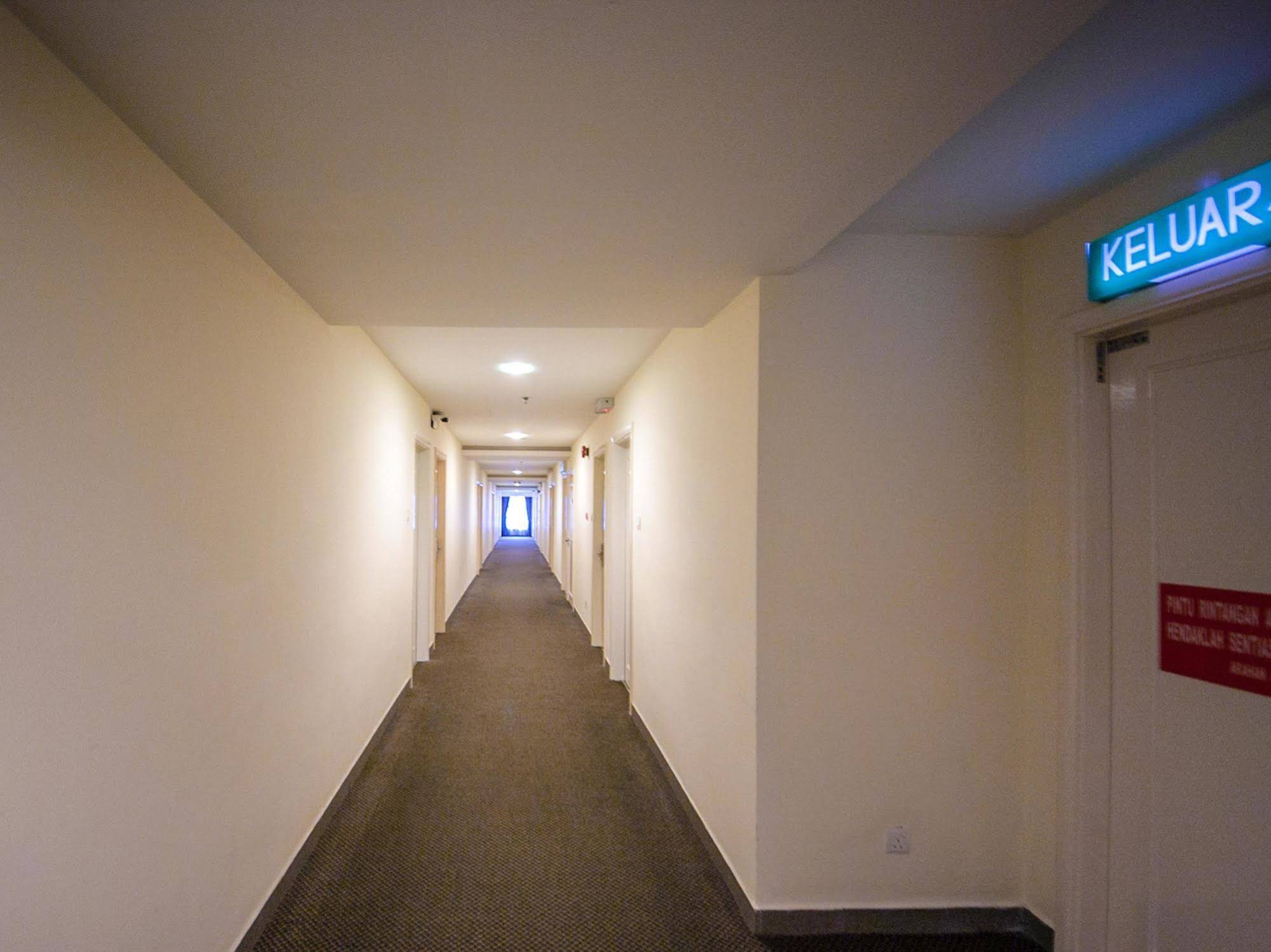 Grand Eastern Hotel