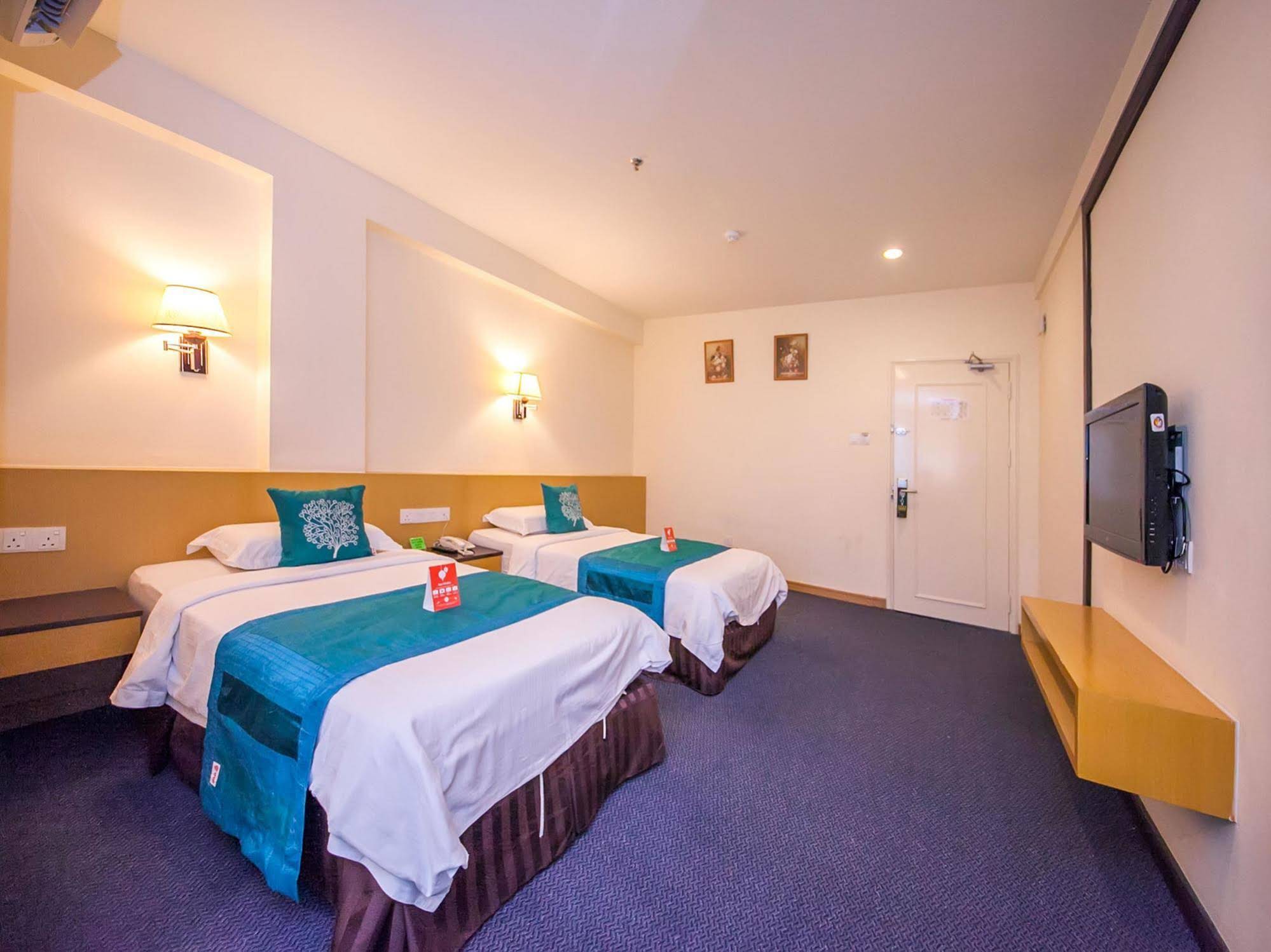 Grand Eastern Hotel