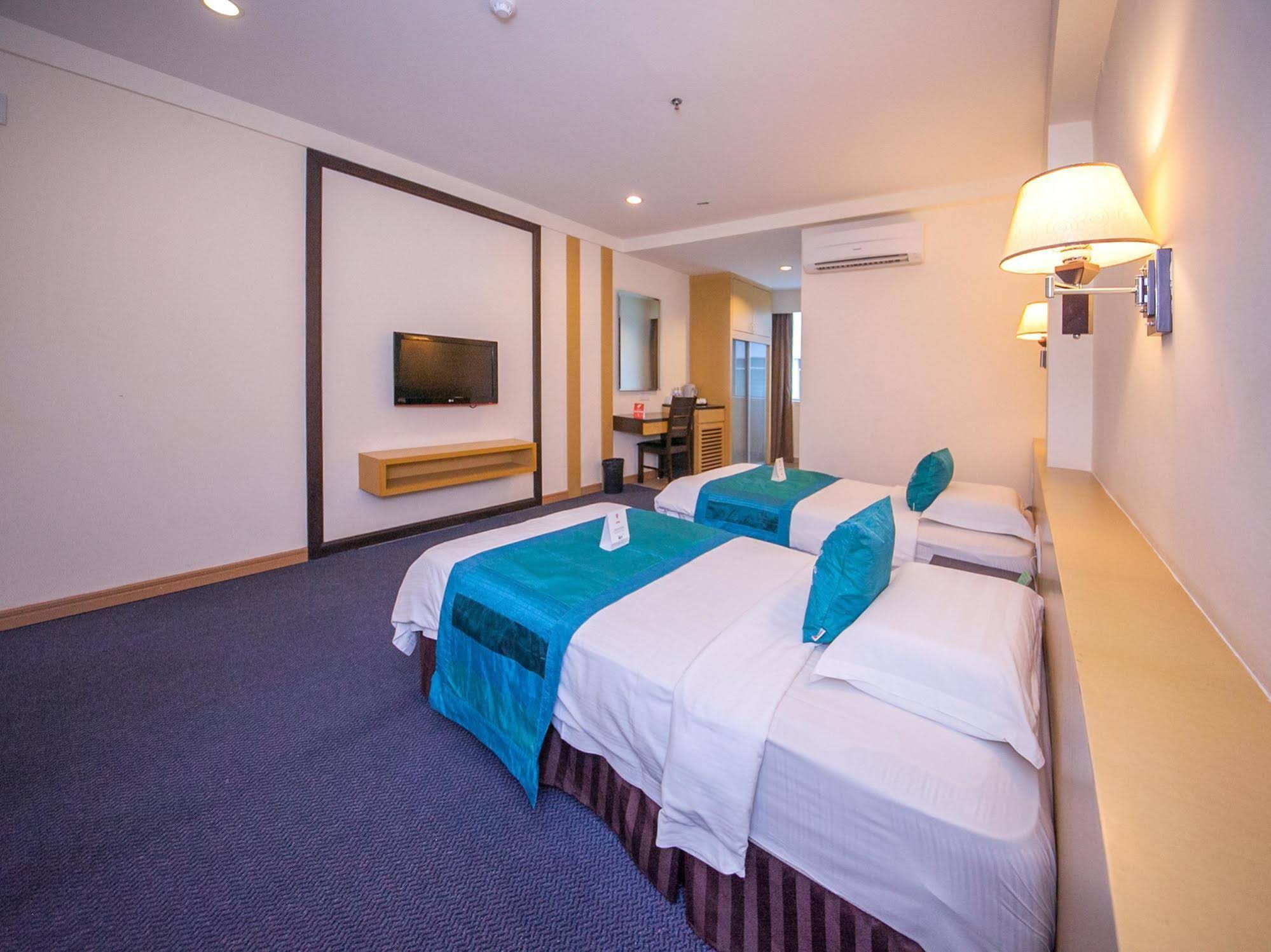 Grand Eastern Hotel