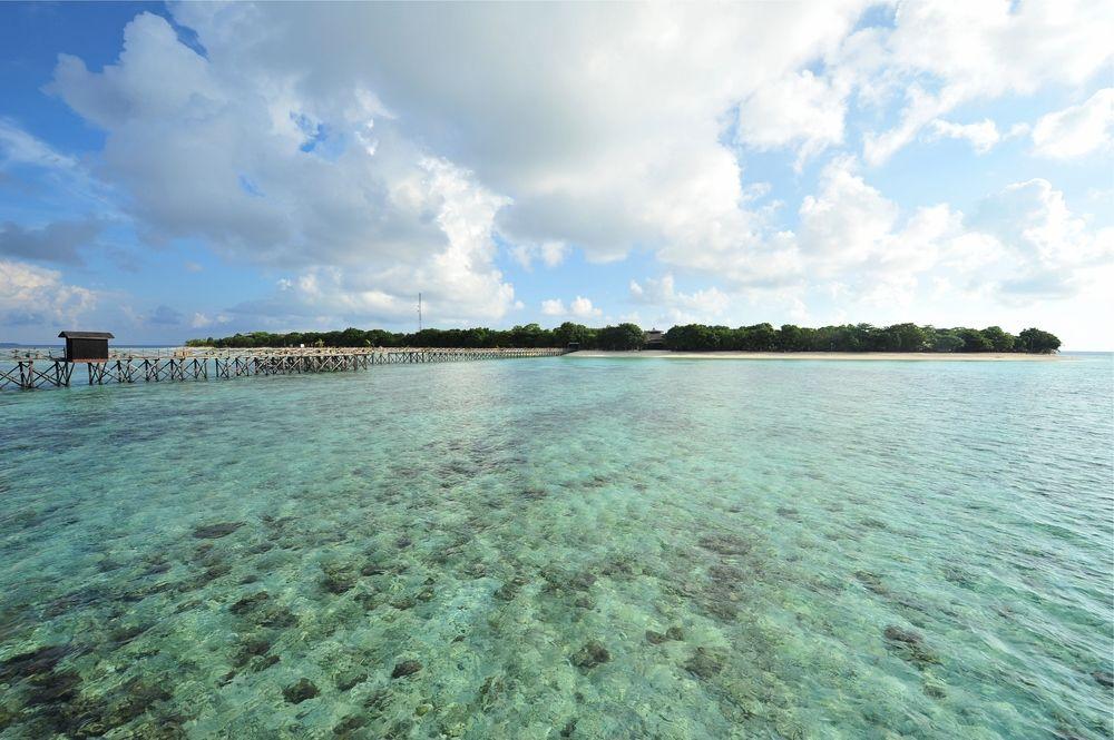 Pom Pom Island Resort