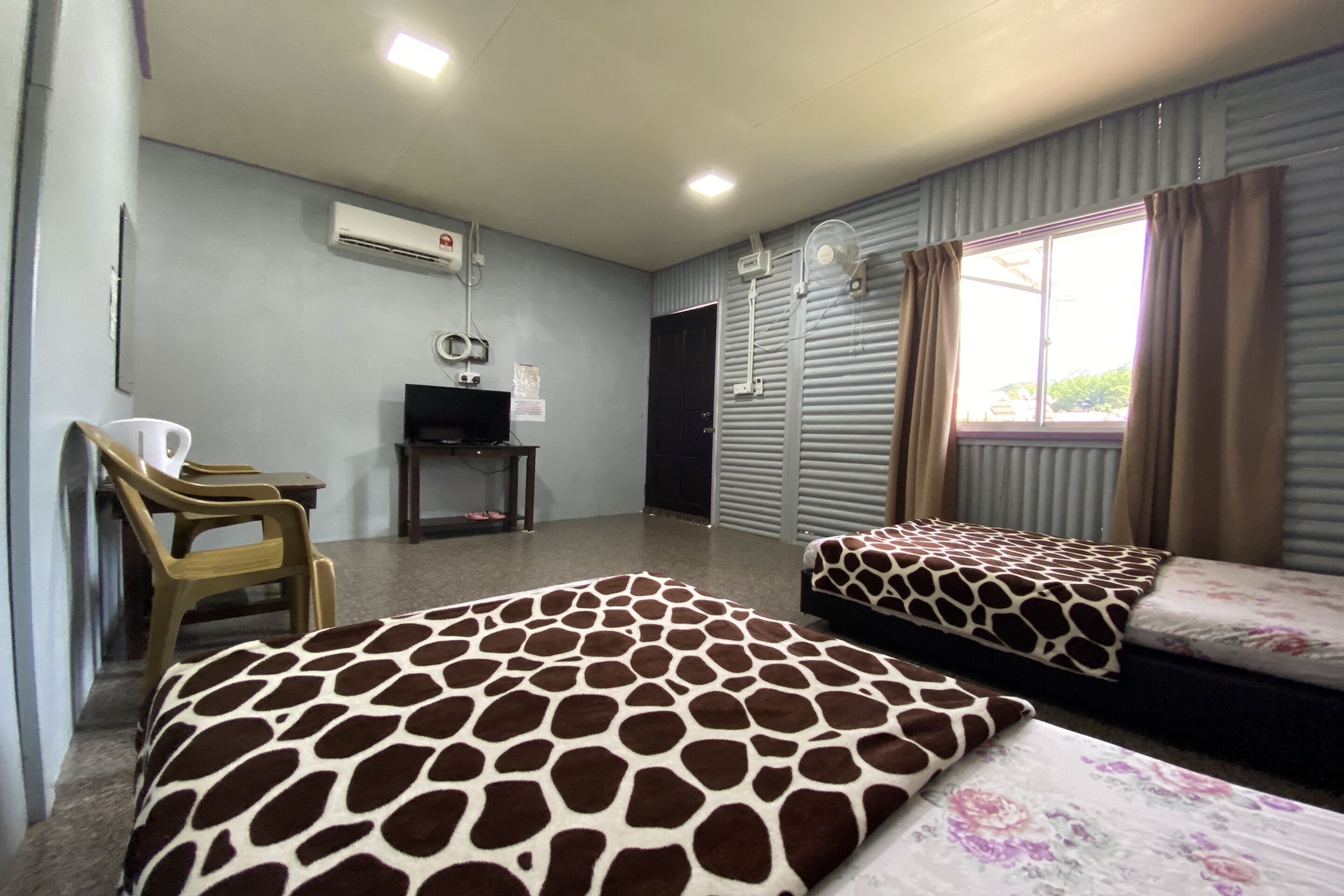 OYO 90284 Kampung Stay Kilimu