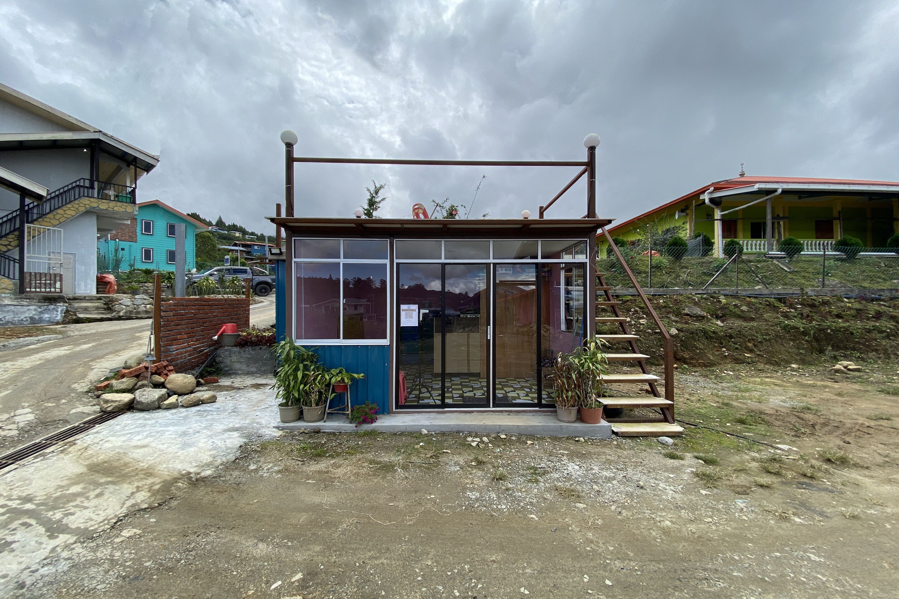 OYO HOME 90288 Masilau Valley Kundasang