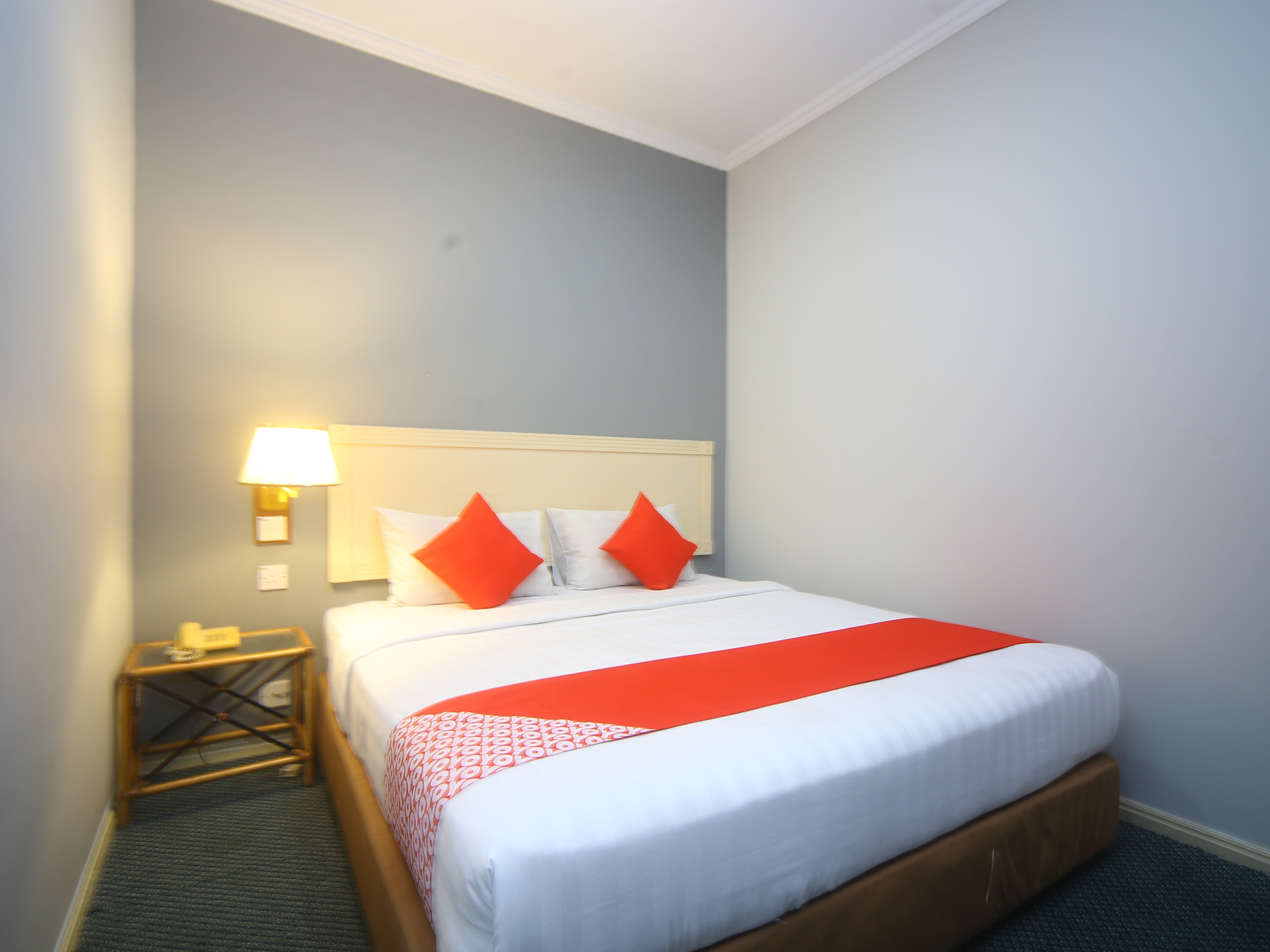 Jockey Lodge Hotel by OYO Rooms