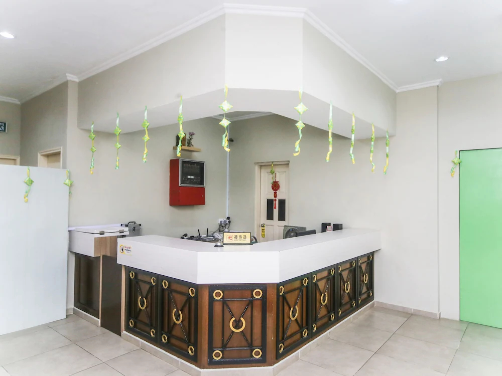 Jockey Lodge Hotel by OYO Rooms