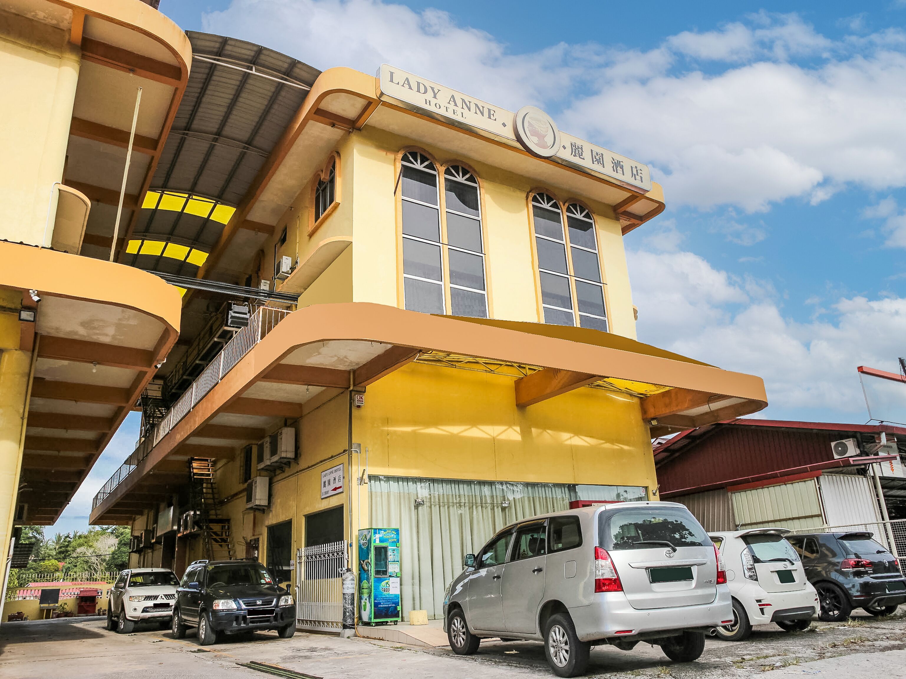 Lady Anne Hotel by OYO Rooms