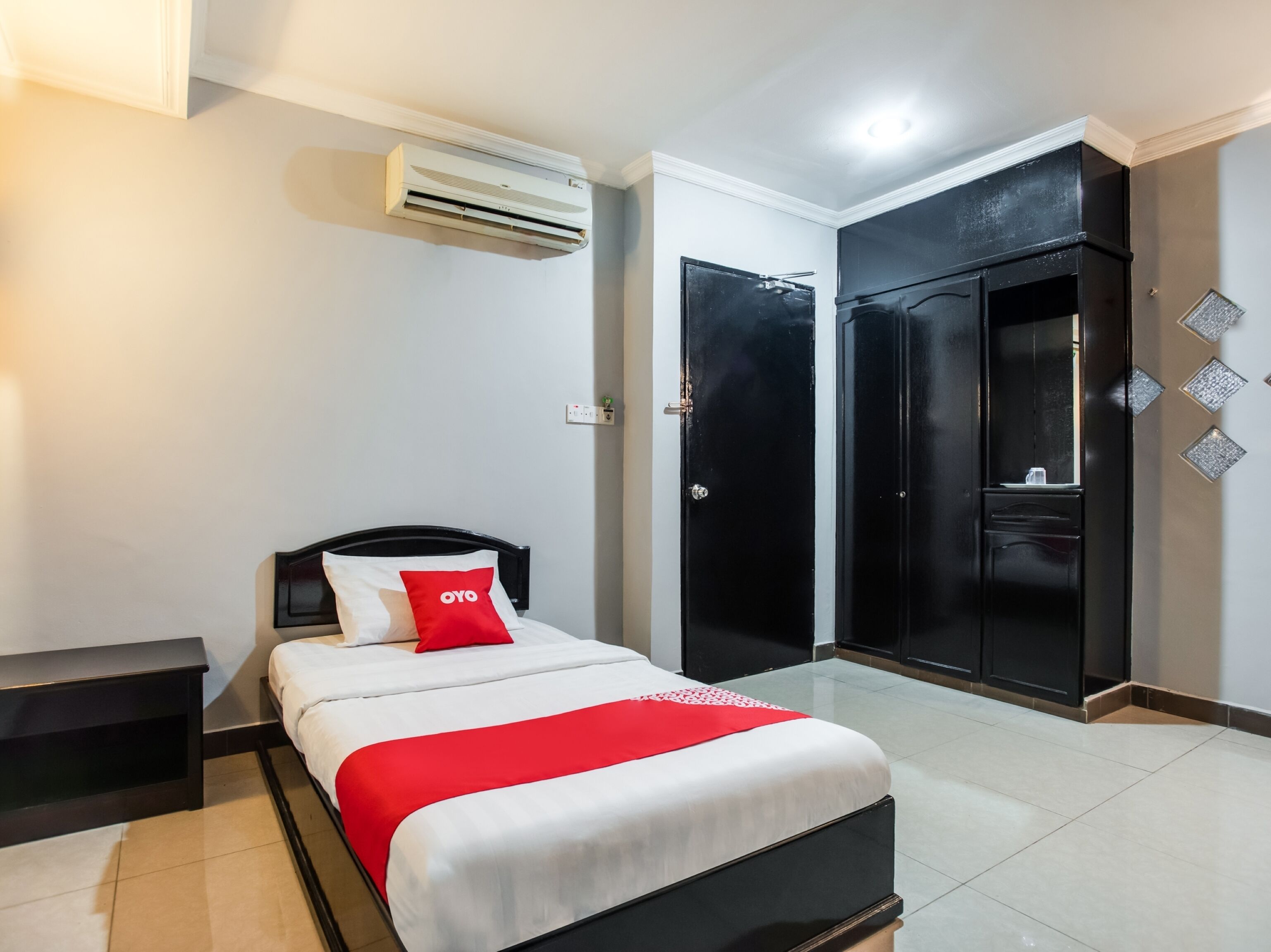 Hotel Bestfriend by OYO Rooms