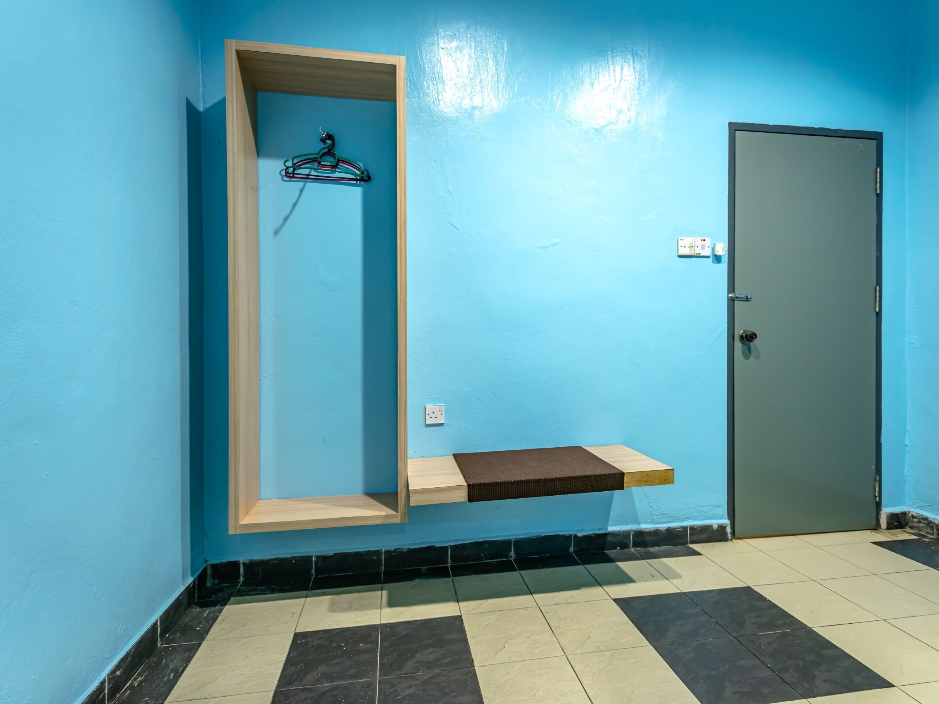 Mostyn Hotel by OYO Rooms