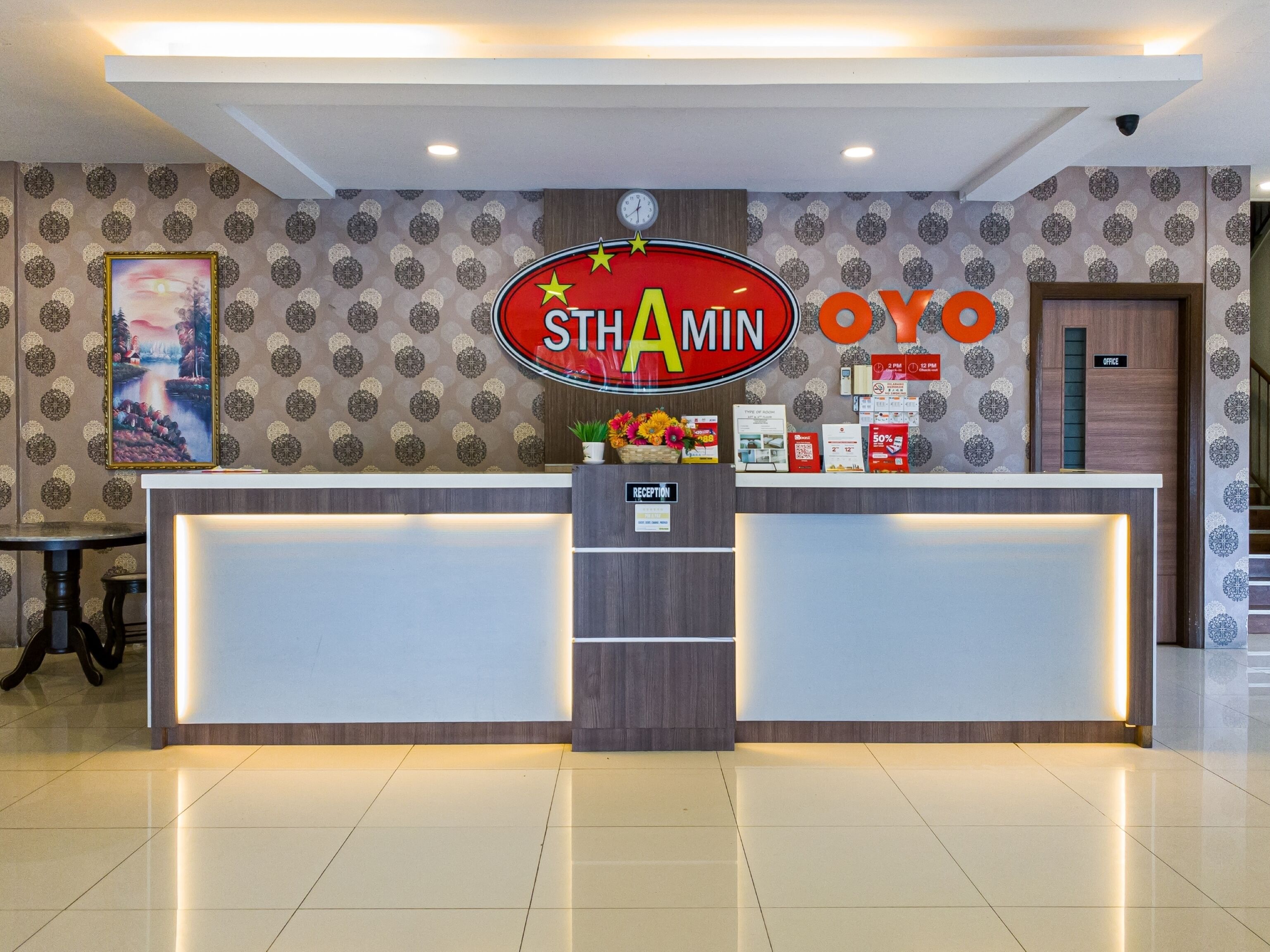 Mostyn Hotel by OYO Rooms
