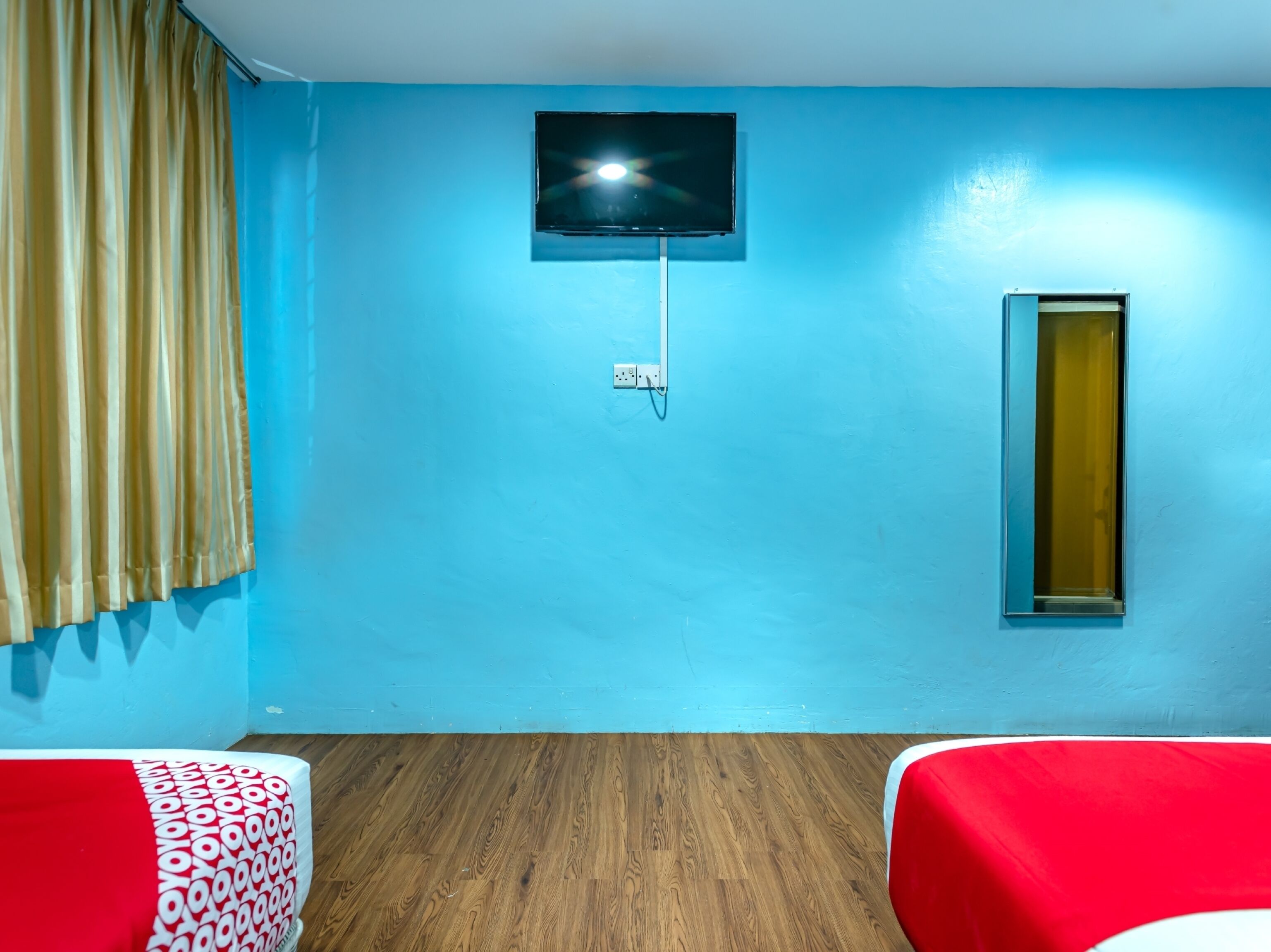 Mostyn Hotel by OYO Rooms