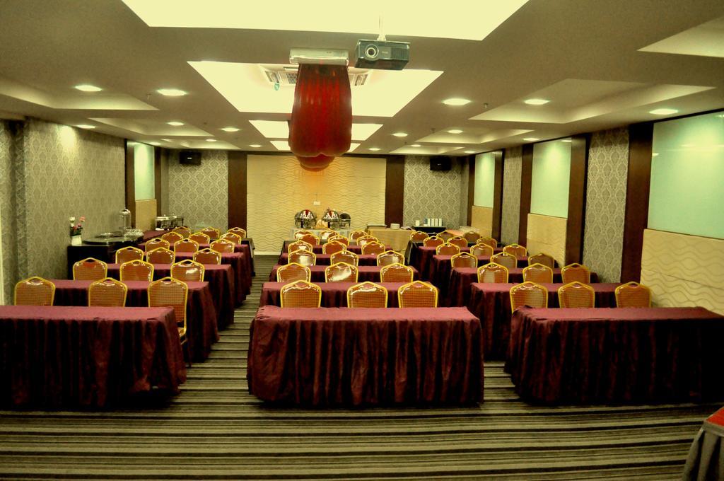 Shervinton Executive Boutique Hotel