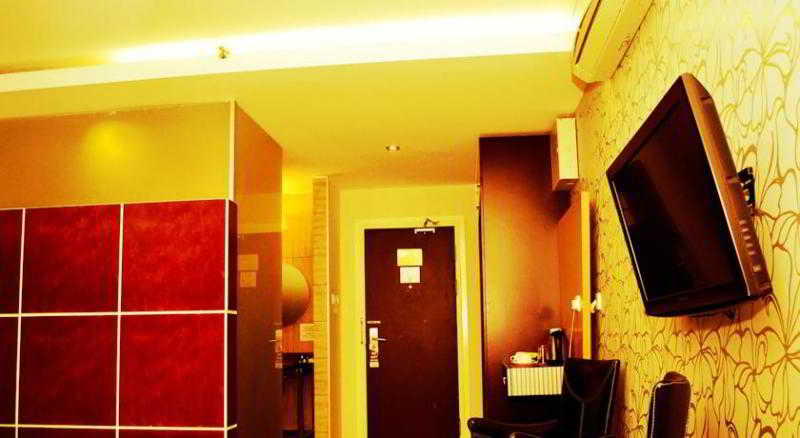 Shervinton Executive Boutique Hotel