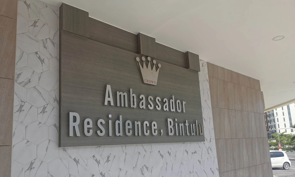 Ambassador Residence by ZEN Rooms