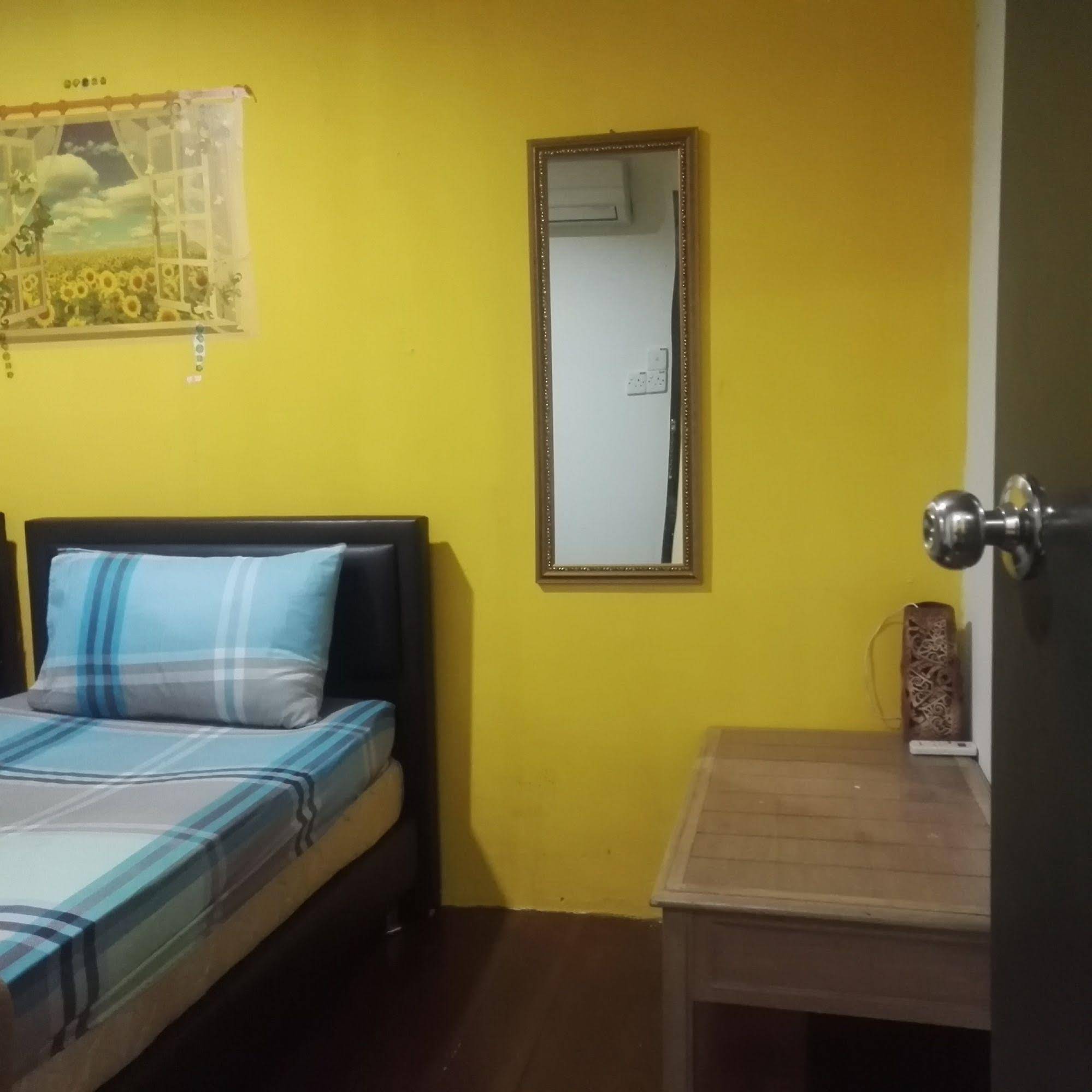 Backpacker's Stay