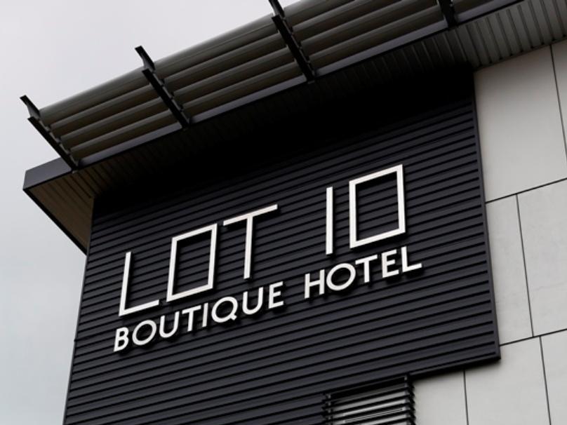 Lot 10 Boutique Hotel