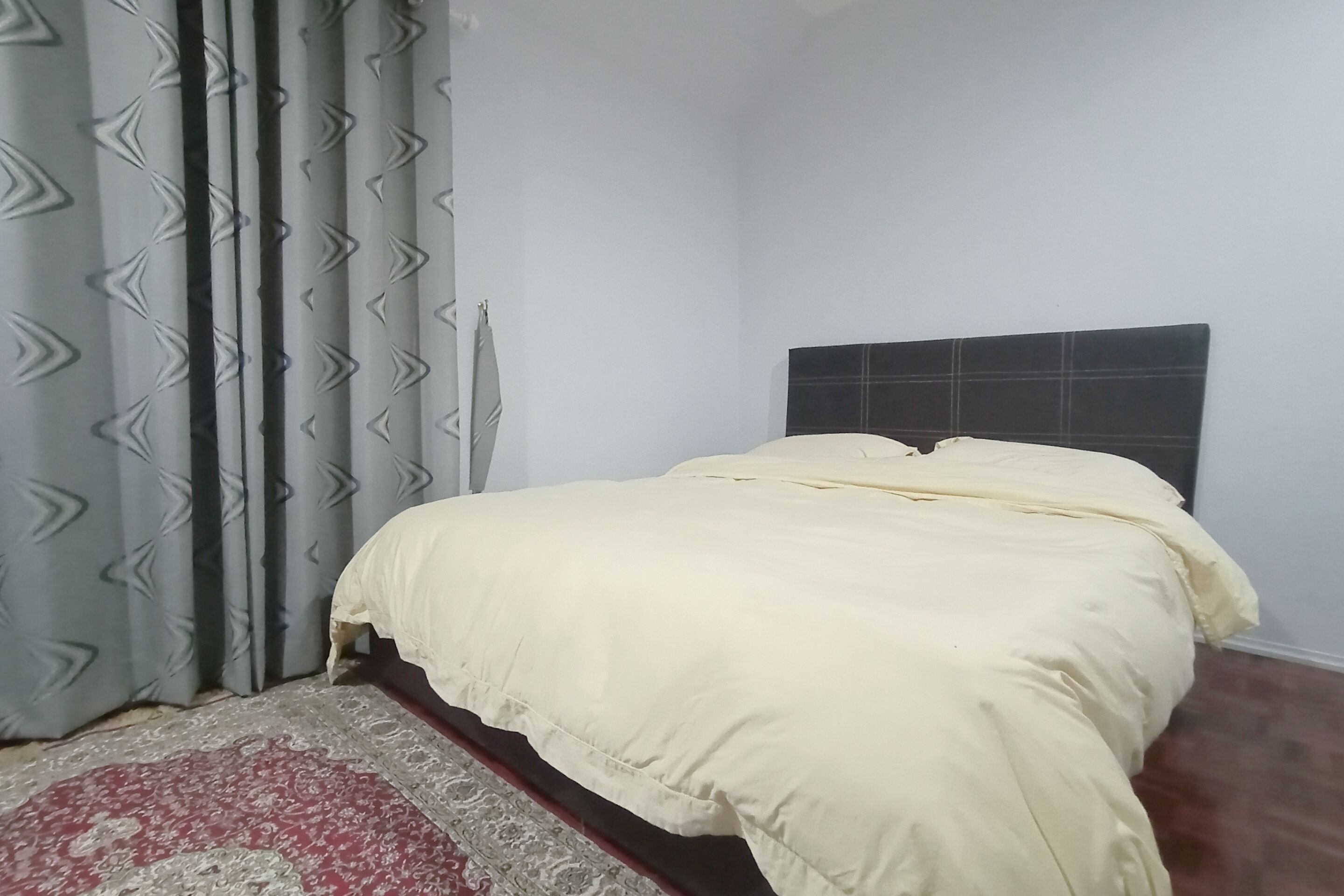 Oyo 90204 Emma Bdc Homestay