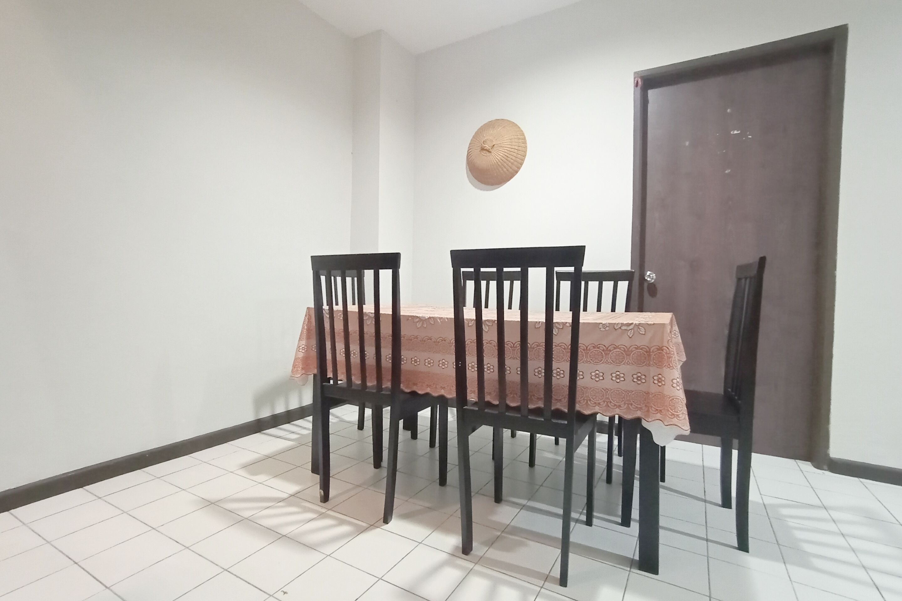 Oyo 90204 Emma Bdc Homestay