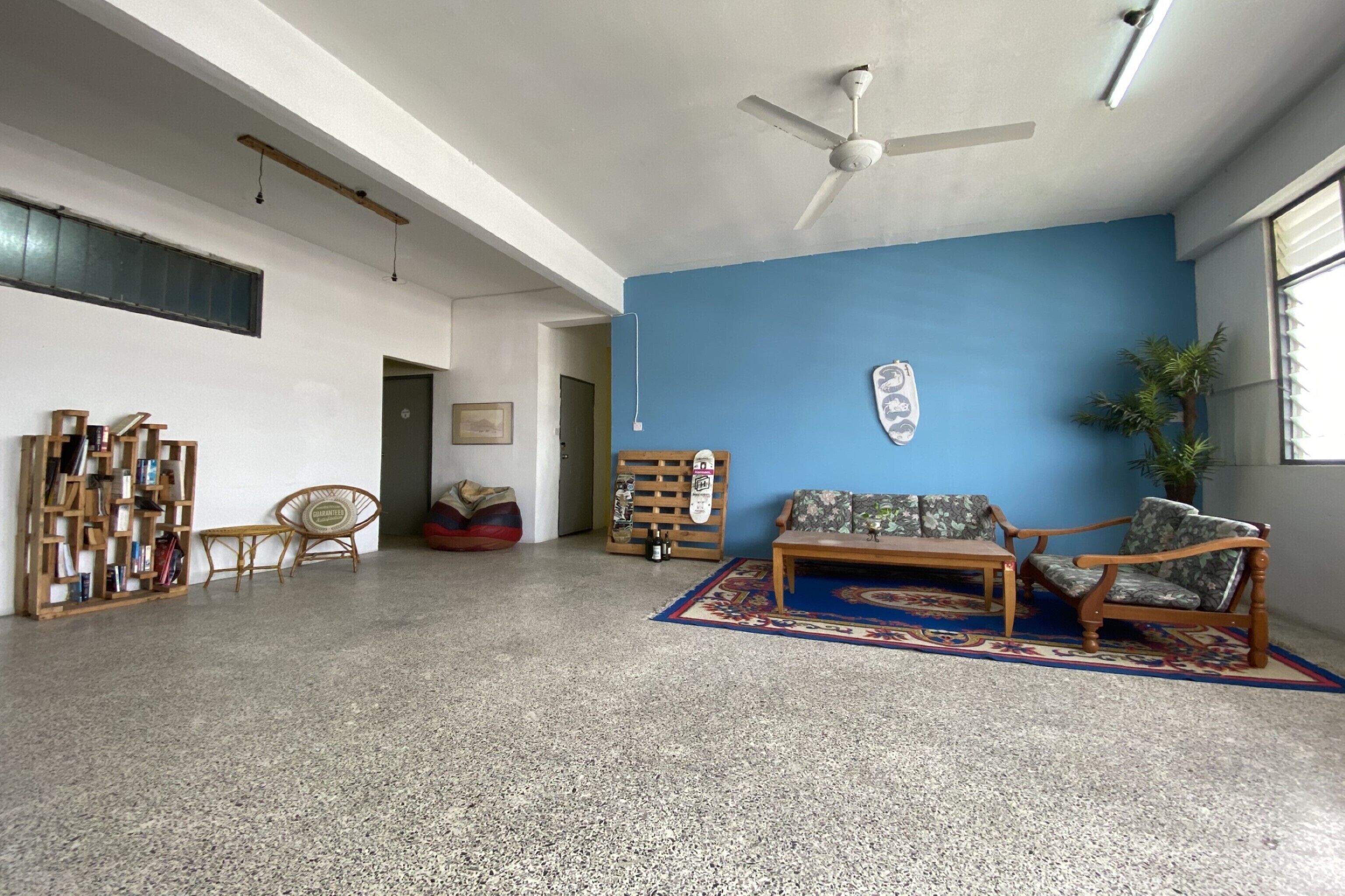 Oyo Home 90295 Beacon Homestay Kuching