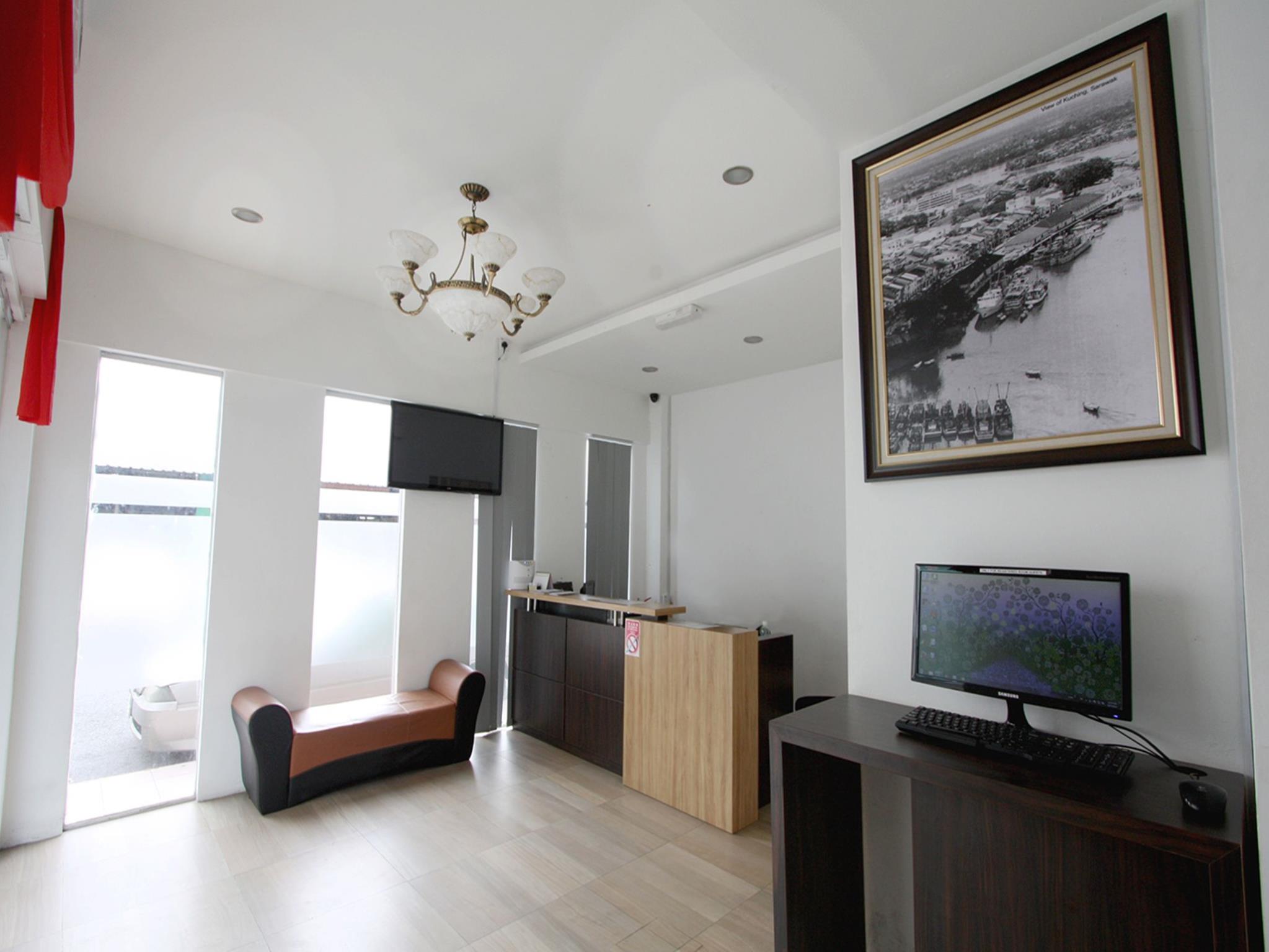 Place2Stay @ Airport