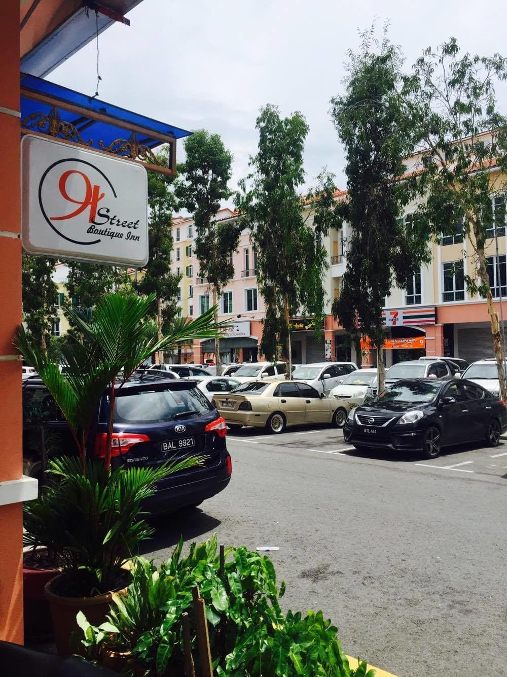 91 Street Boutique Inn