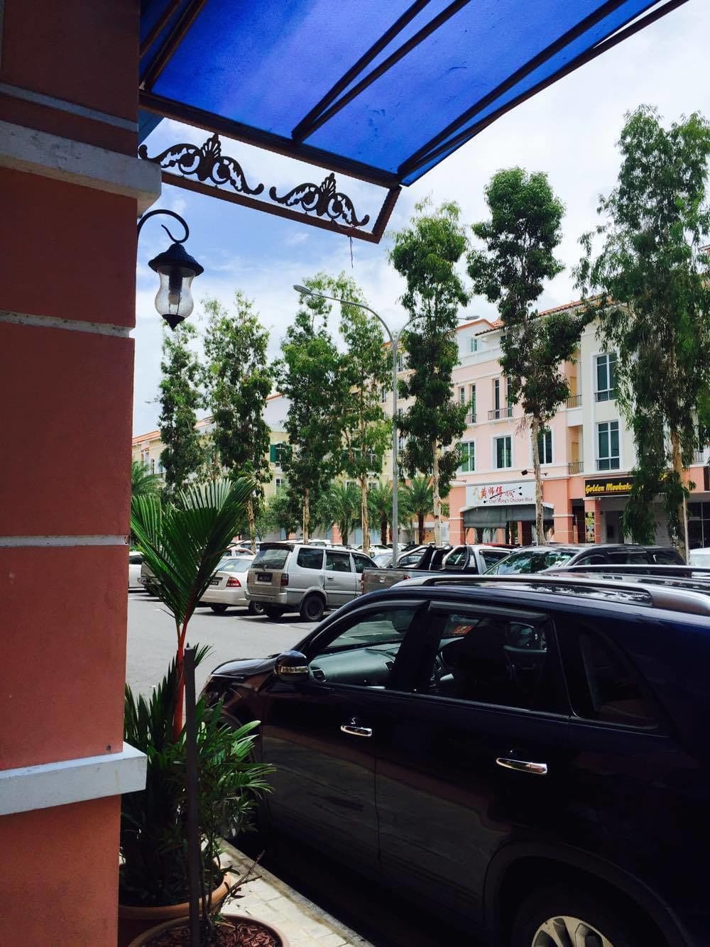 91 Street Boutique Inn