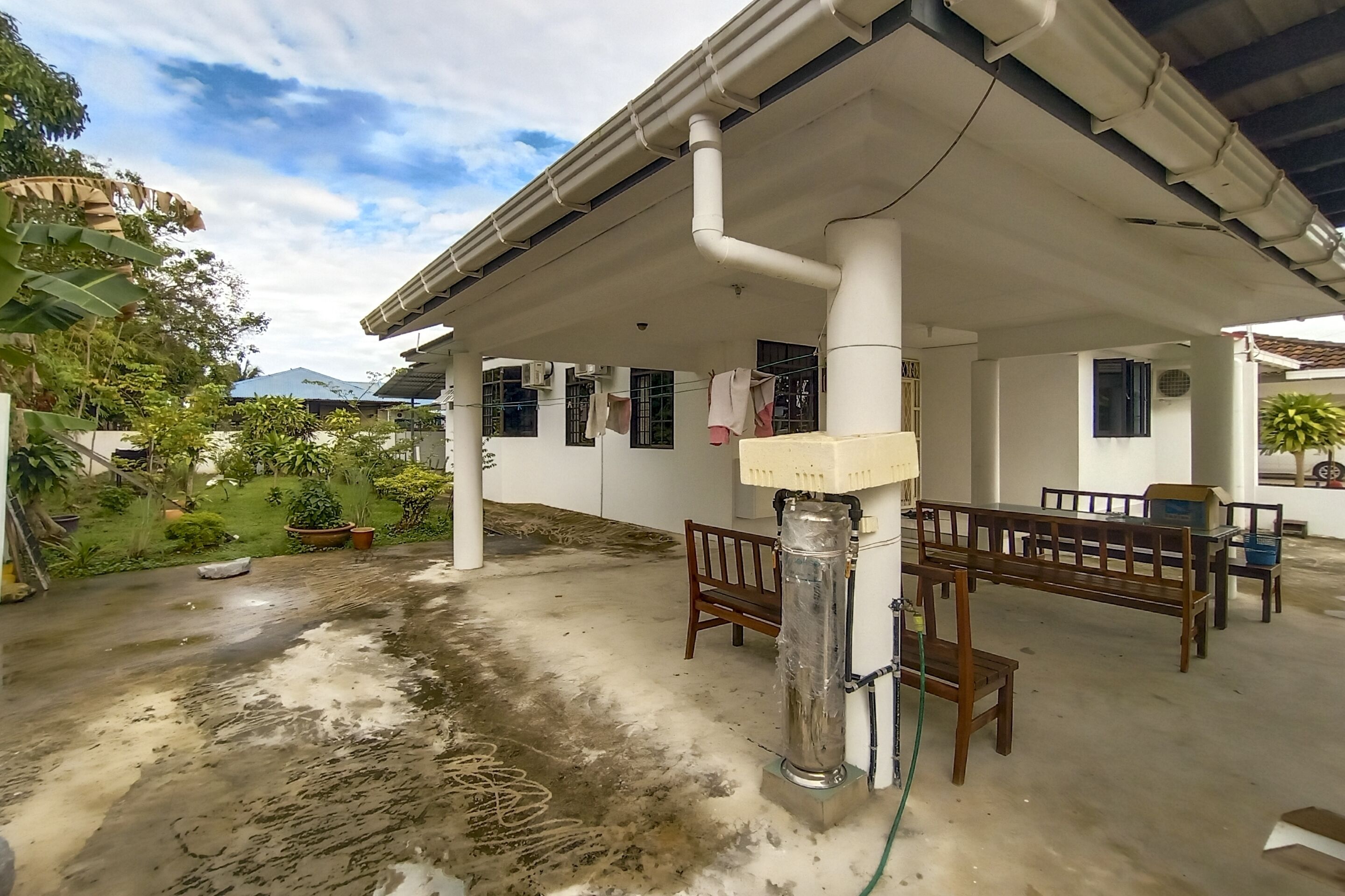 Oyo 90233 Joyful Homestay Miri