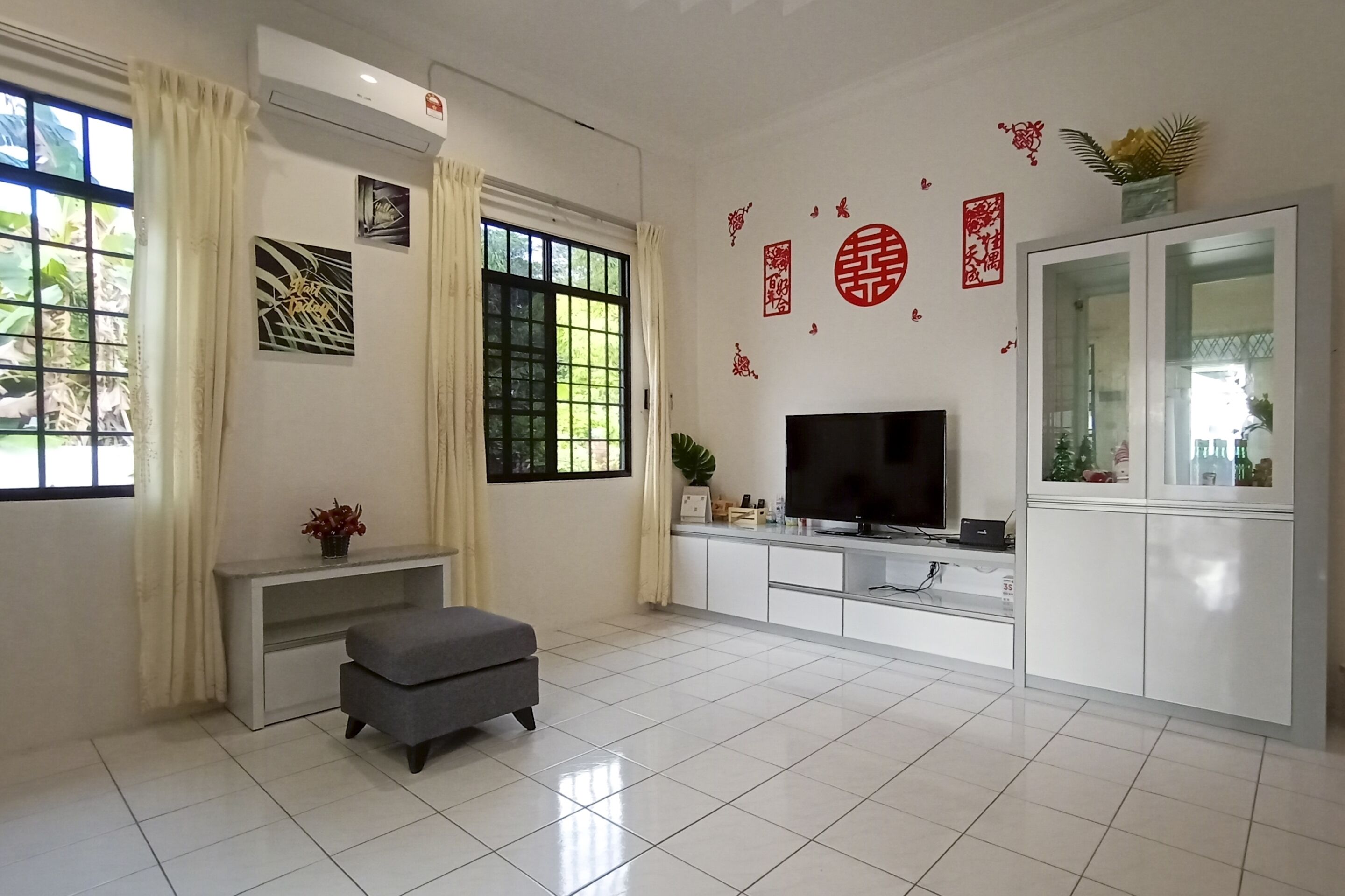 Oyo 90233 Joyful Homestay Miri