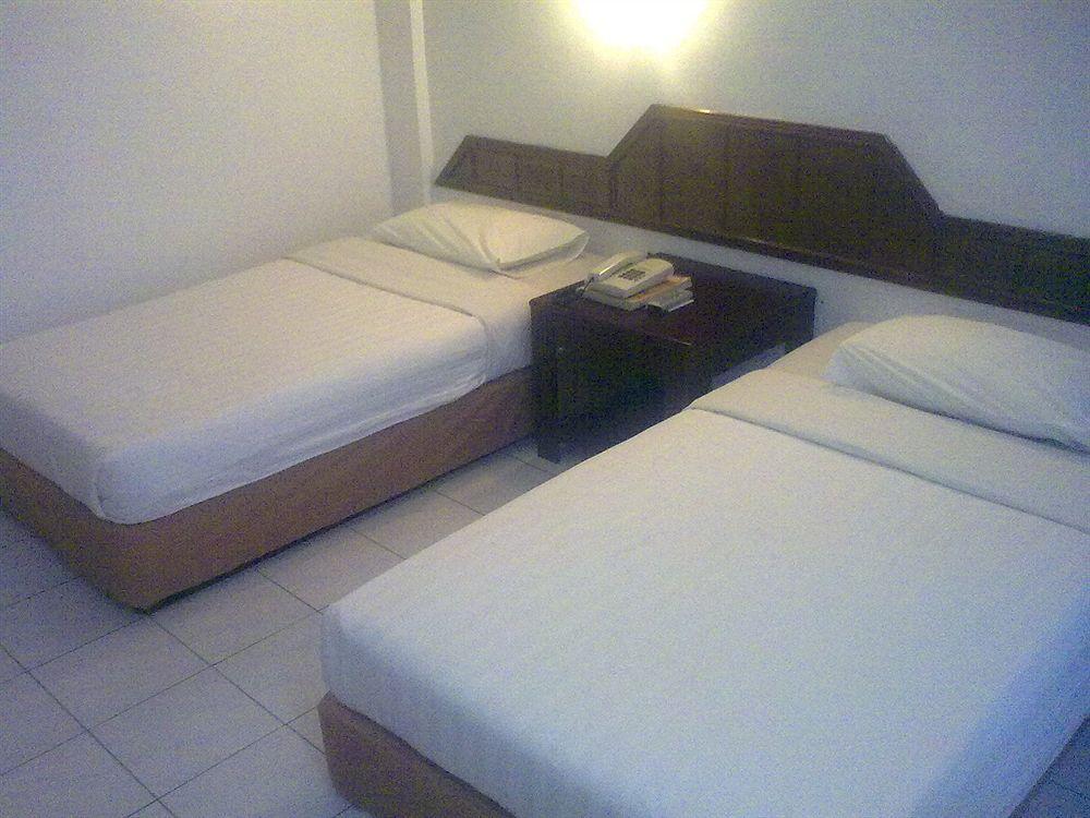 Palace Inn